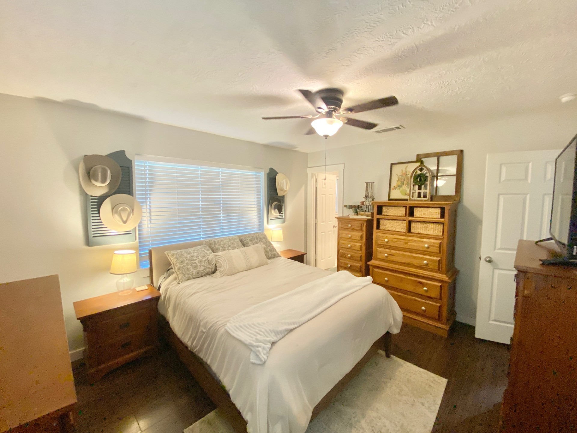 685 West 4th Street , Groveton, TX, 75845 | 69012253 | Realty Texas LLC