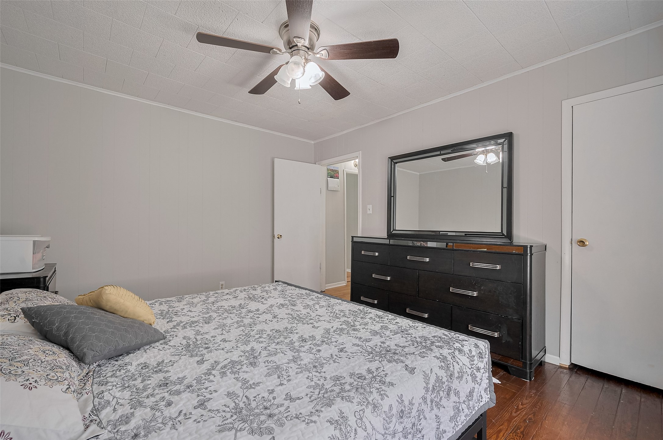 16128 1/2 Ridlon Street , Channelview, TX, 77530 | 54596242 | Realty Texas LLC