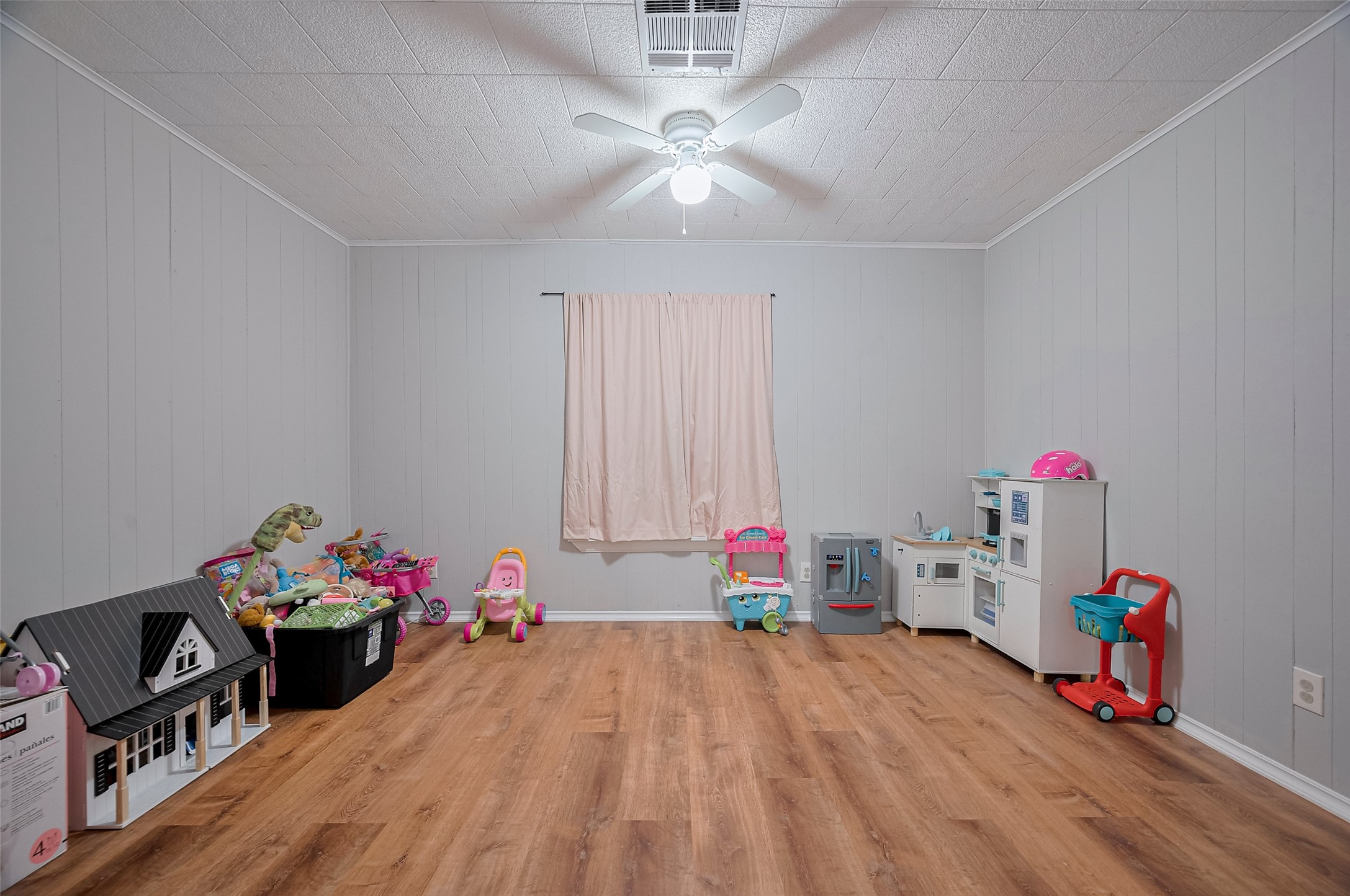 16128 1/2 Ridlon Street , Channelview, TX, 77530 | 54596242 | Realty Texas LLC