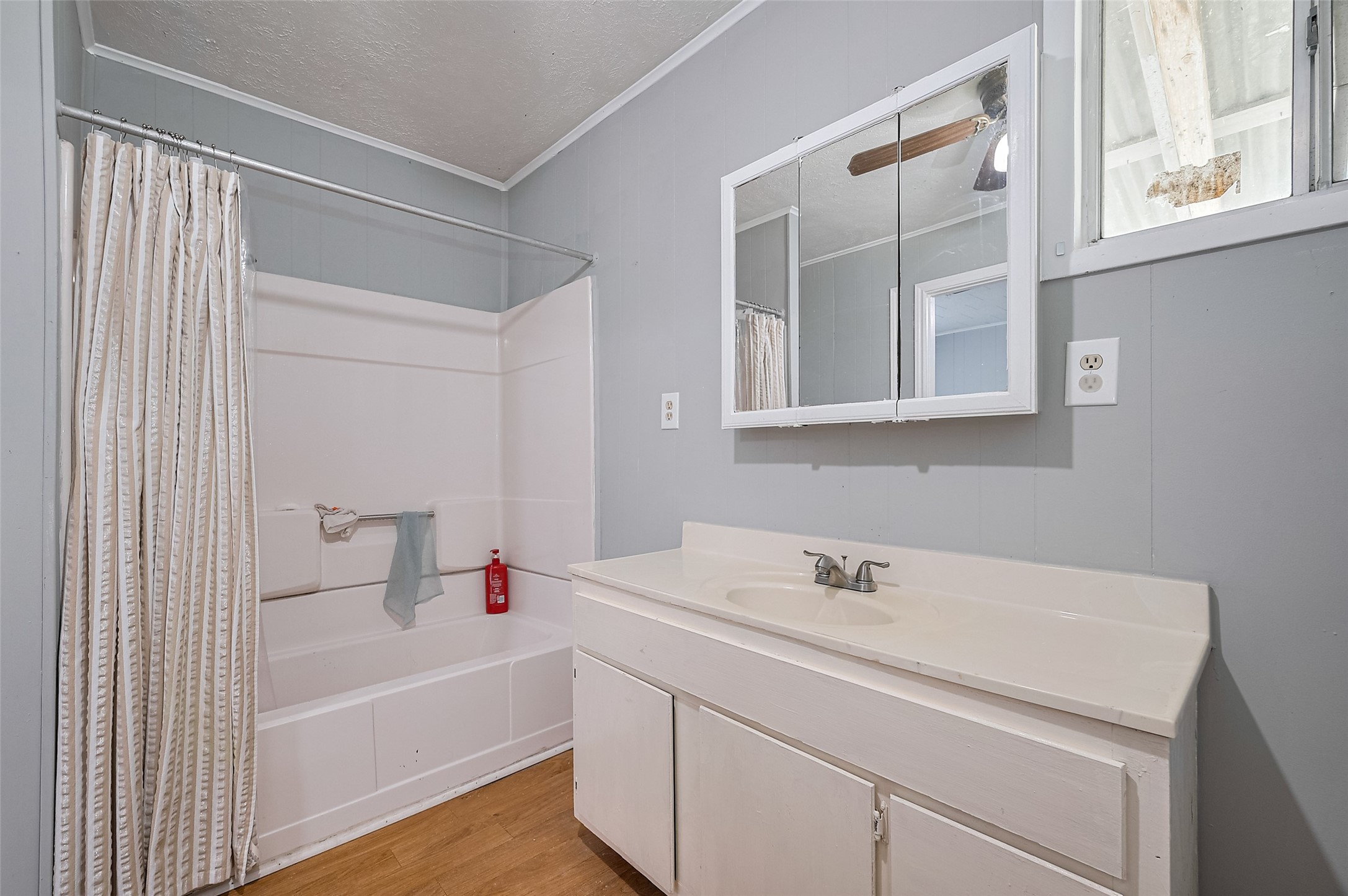 16128 1/2 Ridlon Street , Channelview, TX, 77530 | 54596242 | Realty Texas LLC