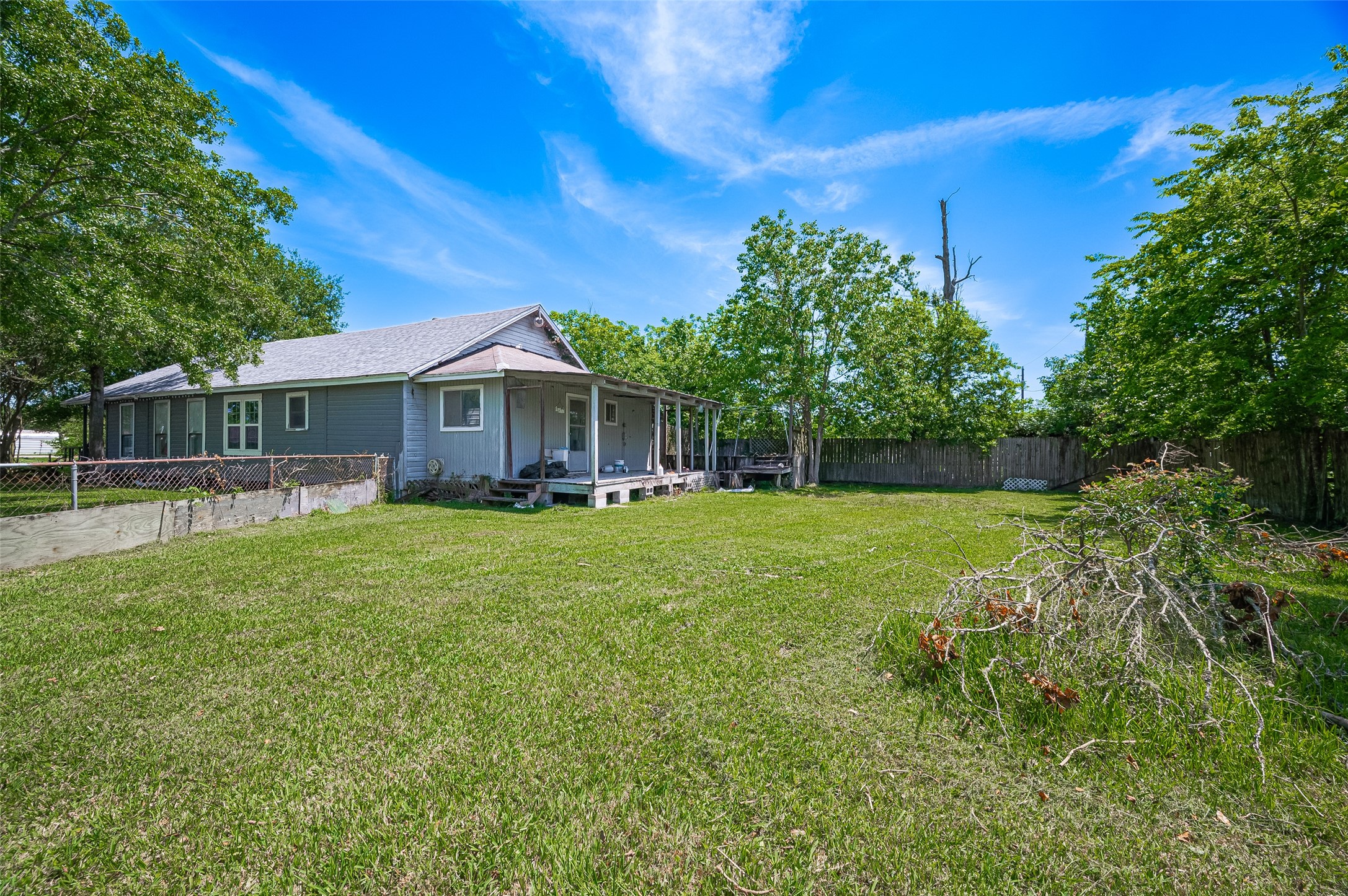 16128 1/2 Ridlon Street , Channelview, TX, 77530 | 54596242 | Realty Texas LLC