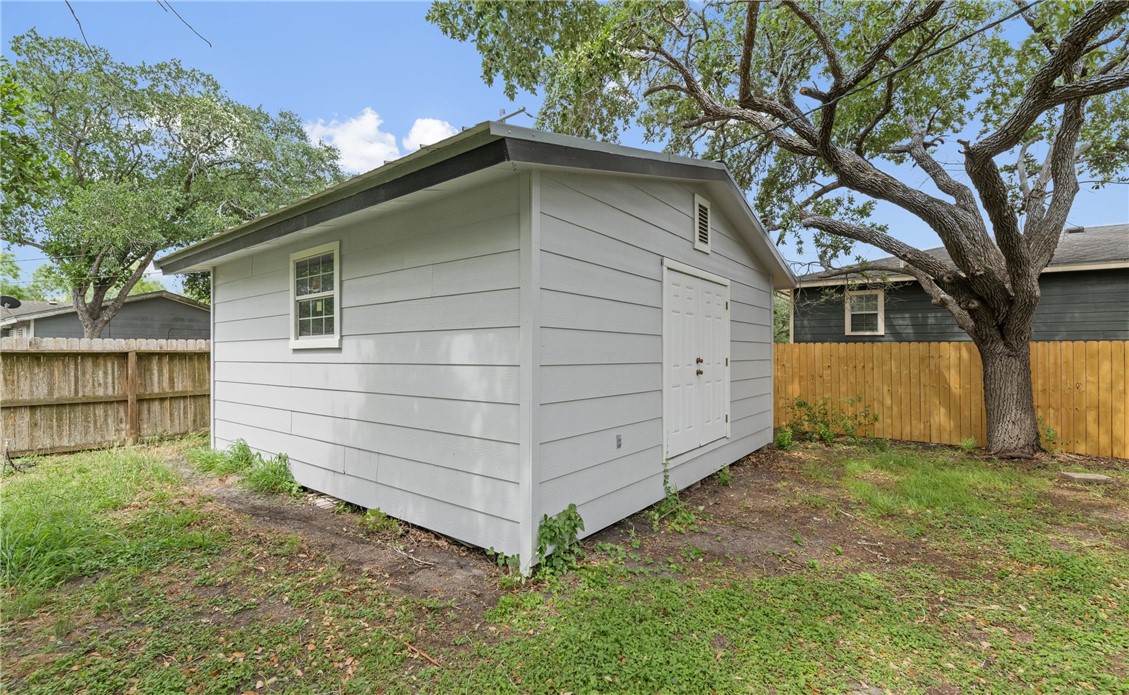 620 E Ninth , Bishop, TX, 78343 | 458622 | Realty Texas LLC