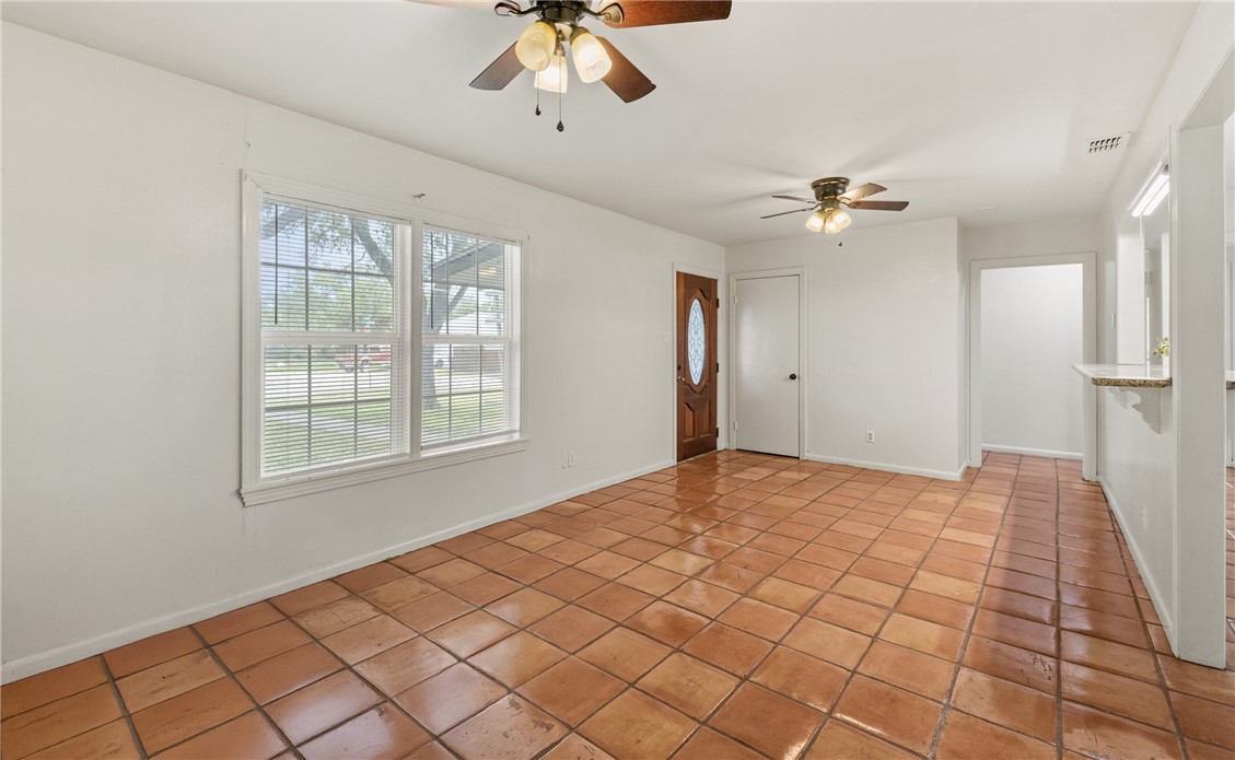 620 E Ninth , Bishop, TX, 78343 | 458622 | Realty Texas LLC