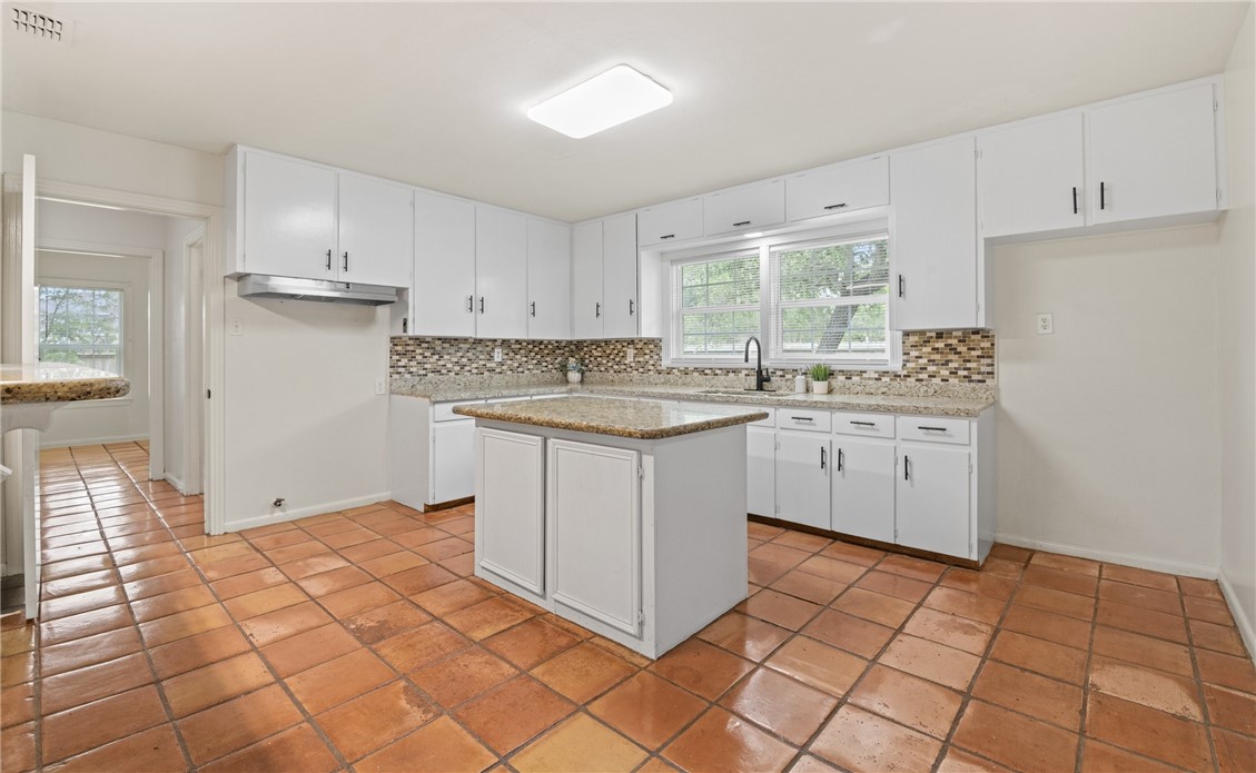 620 E Ninth , Bishop, TX, 78343 | 458622 | Realty Texas LLC