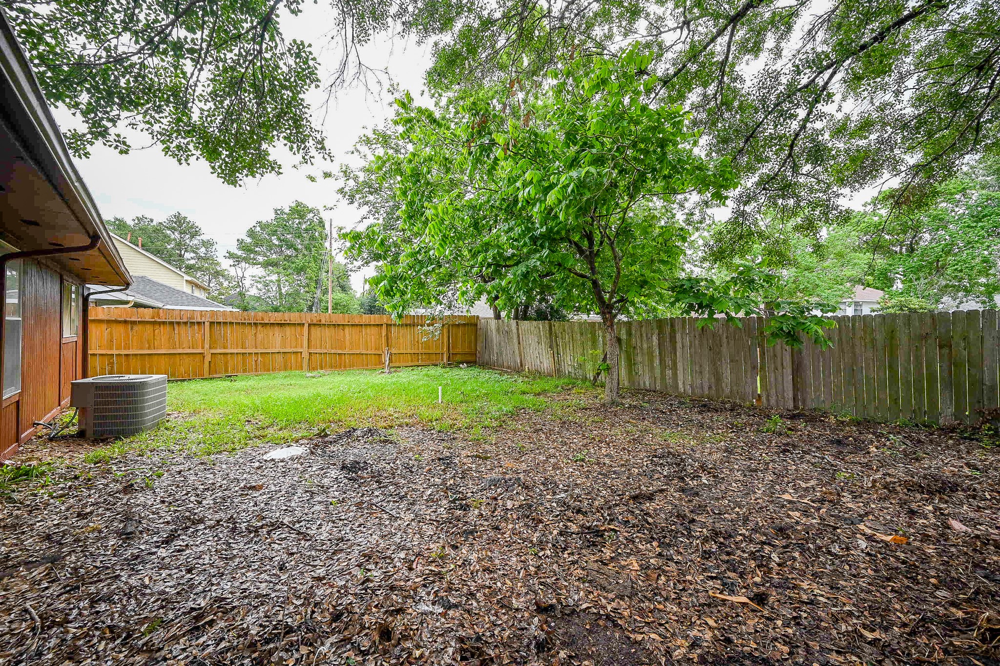 2522 N Camden Parkway , Houston, TX, 77067 | 56230626 | Realty Texas LLC