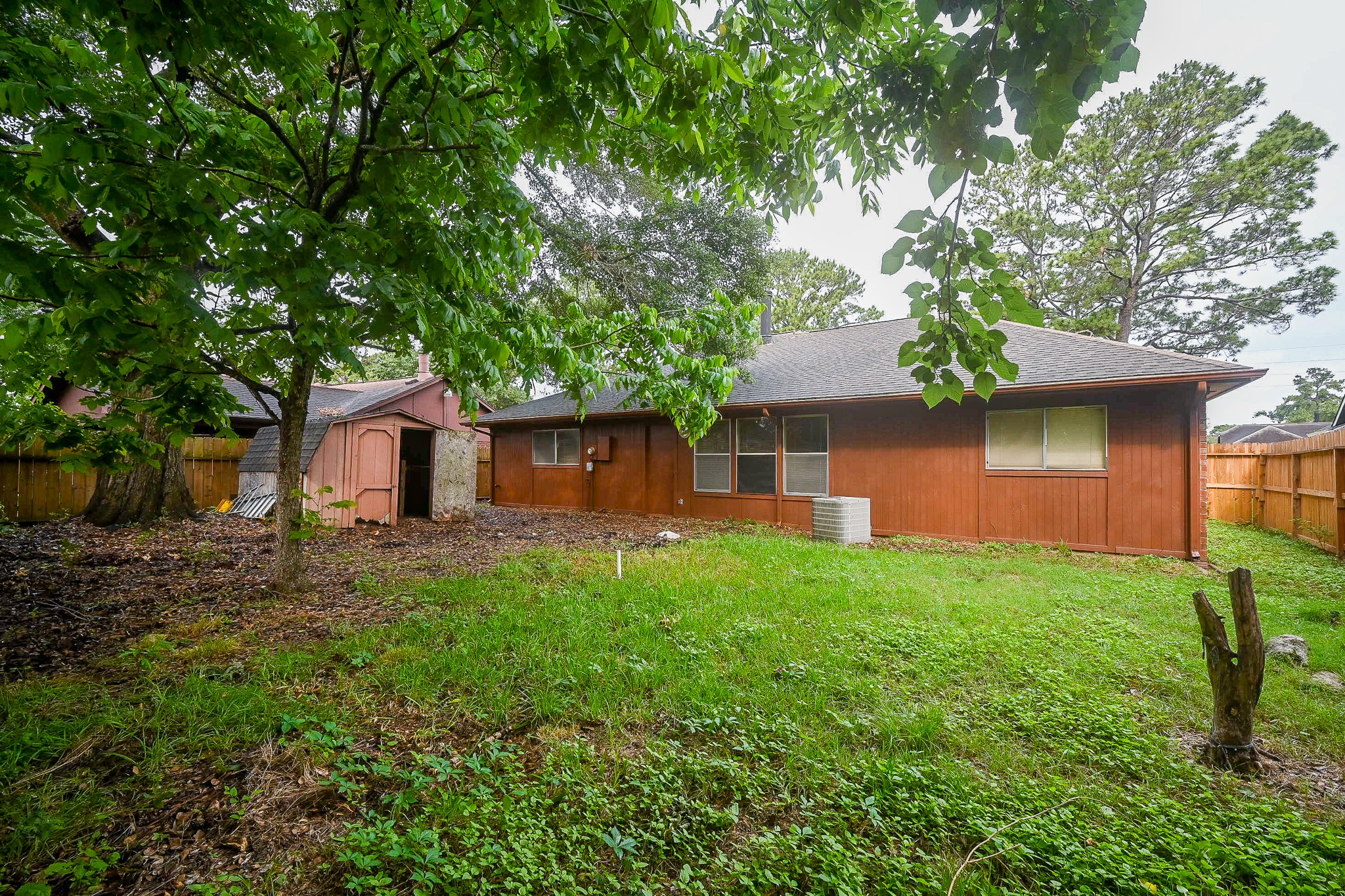 2522 N Camden Parkway , Houston, TX, 77067 | 56230626 | Realty Texas LLC