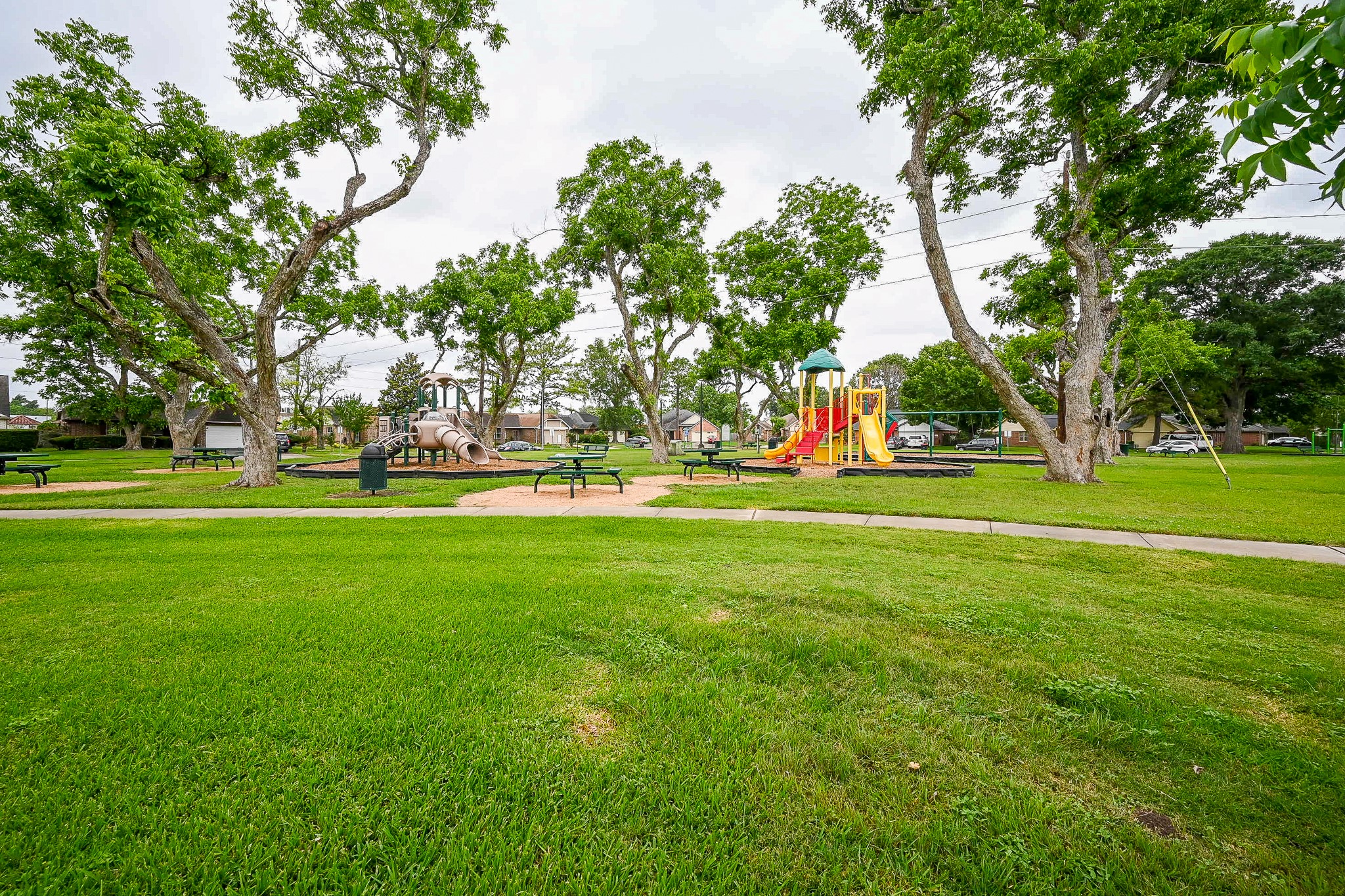 2522 N Camden Parkway , Houston, TX, 77067 | 56230626 | Realty Texas LLC