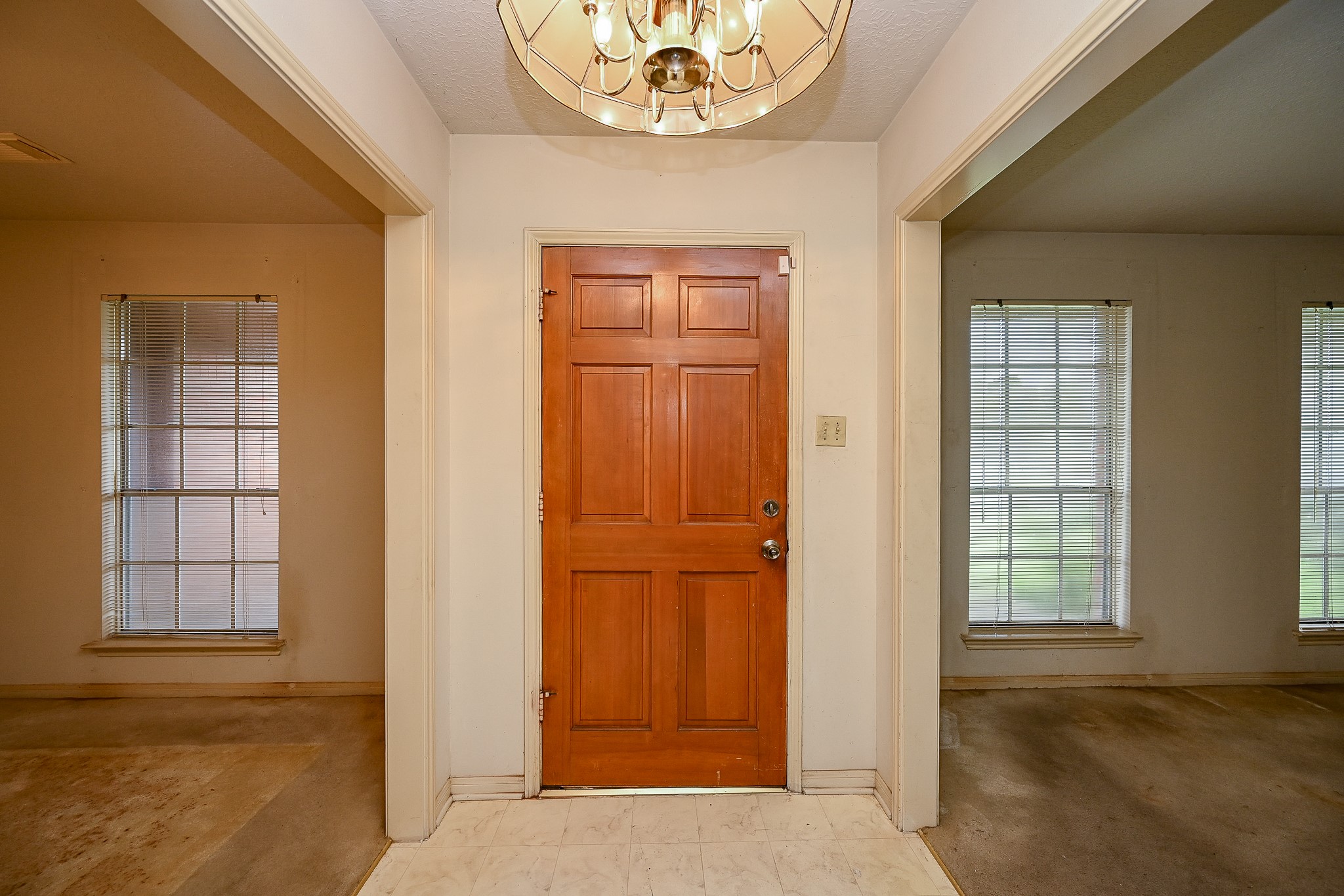 2522 N Camden Parkway , Houston, TX, 77067 | 56230626 | Realty Texas LLC