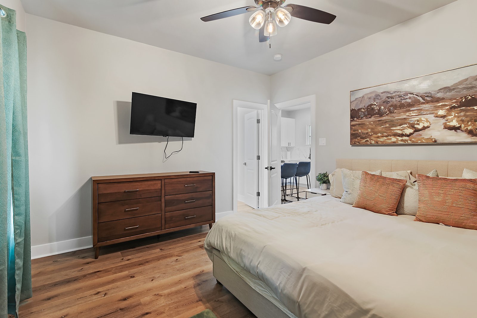 2406 Truxillo Street Upper B , Houston, TX, 77004 | 93803599 | Realty Texas LLC