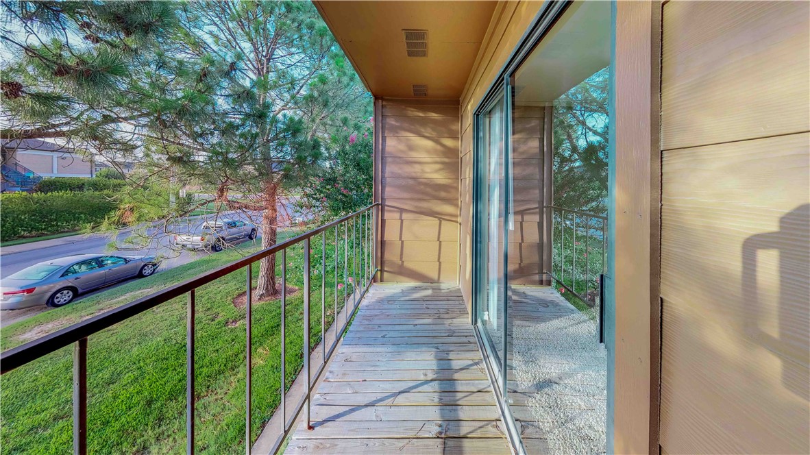 904 University Oaks Boulevard 10 , College Station, TX, 77840 | 25005423 | Realty Texas LLC