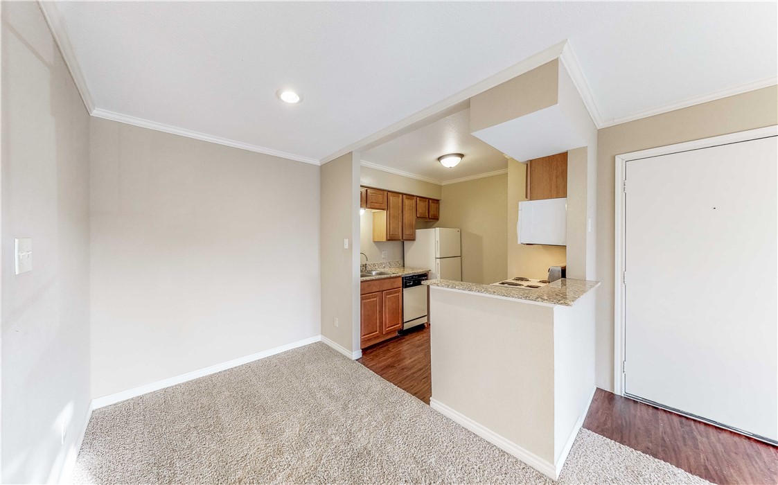 904 University Oaks Boulevard 10 , College Station, TX, 77840 | 25005423 | Realty Texas LLC