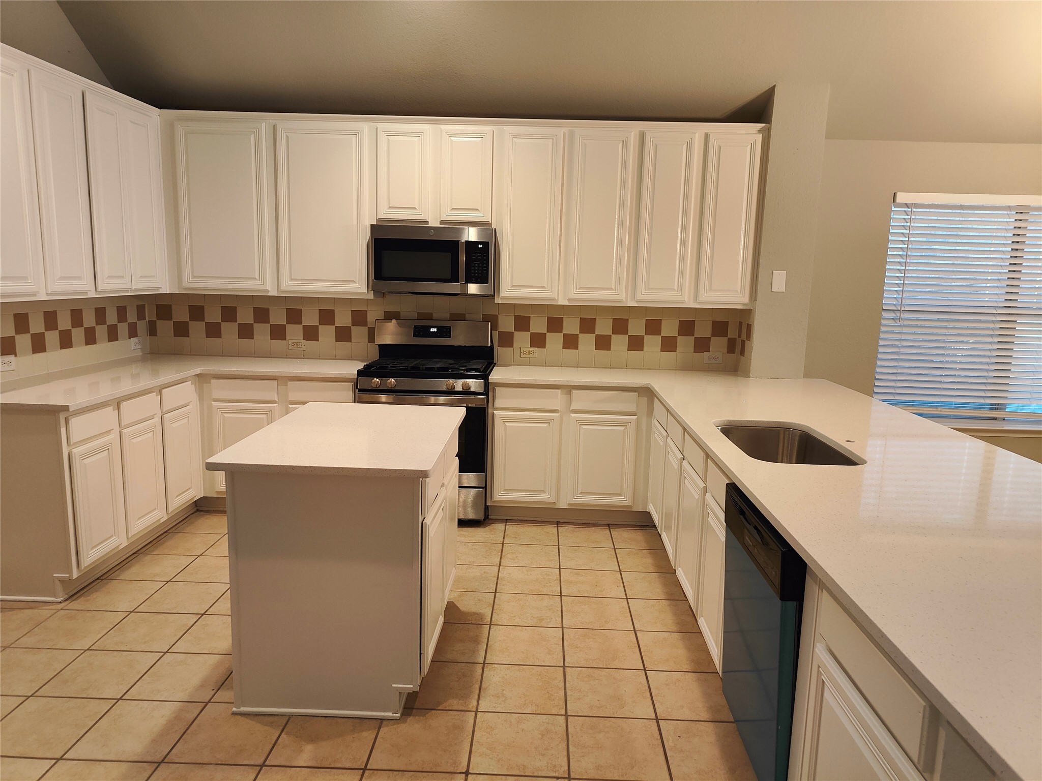 2452 Hunters Run , Plano, TX, 75025 | 20927215 | Realty Texas LLC