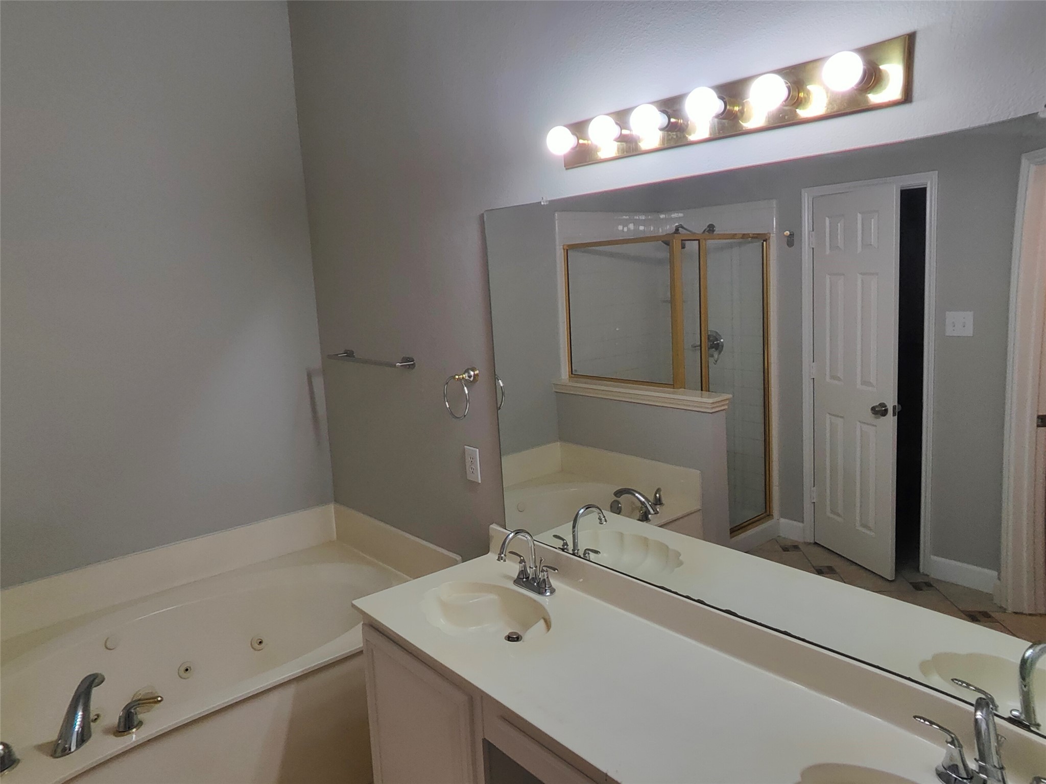2452 Hunters Run , Plano, TX, 75025 | 20927215 | Realty Texas LLC