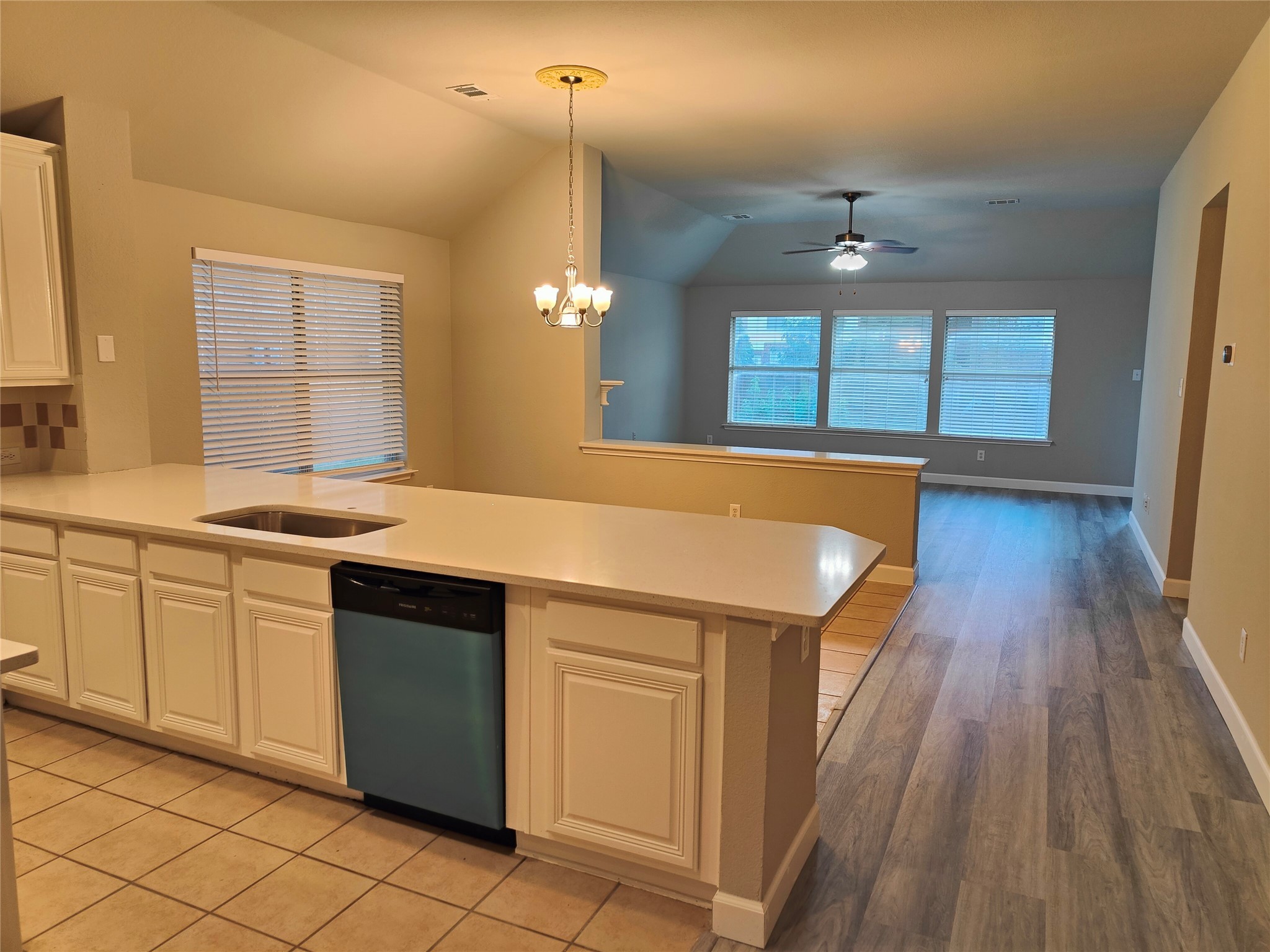 2452 Hunters Run , Plano, TX, 75025 | 20927215 | Realty Texas LLC