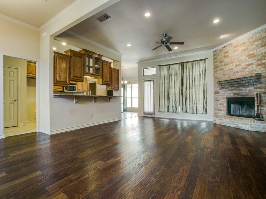 1708 Rockview Drive , Granbury, TX, 76049 | 20927231 | Realty Texas LLC