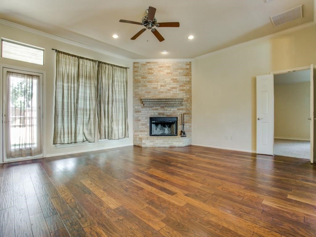 1708 Rockview Drive , Granbury, TX, 76049 | 20927231 | Realty Texas LLC