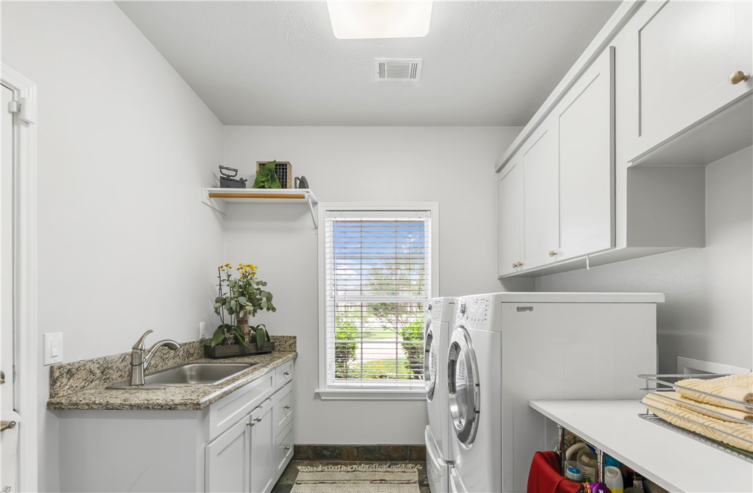 4900 Firestone Drive , College Station, TX, 77845 | 25005092 | Realty Texas LLC