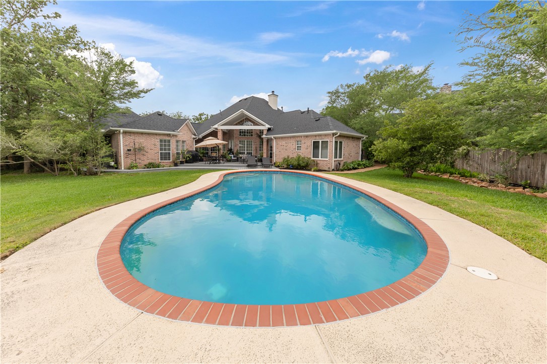 4900 Firestone Drive , College Station, TX, 77845 | 25005092 | Realty Texas LLC