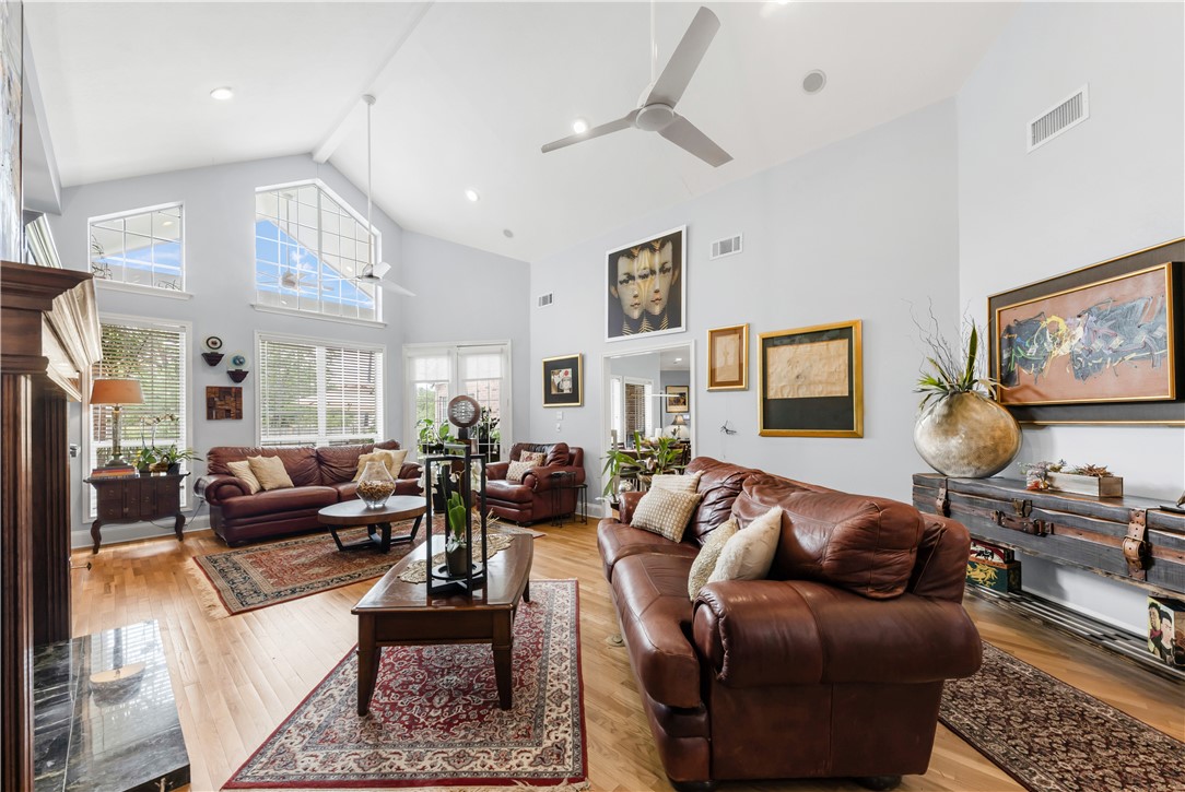 4900 Firestone Drive , College Station, TX, 77845 | 25005092 | Realty Texas LLC