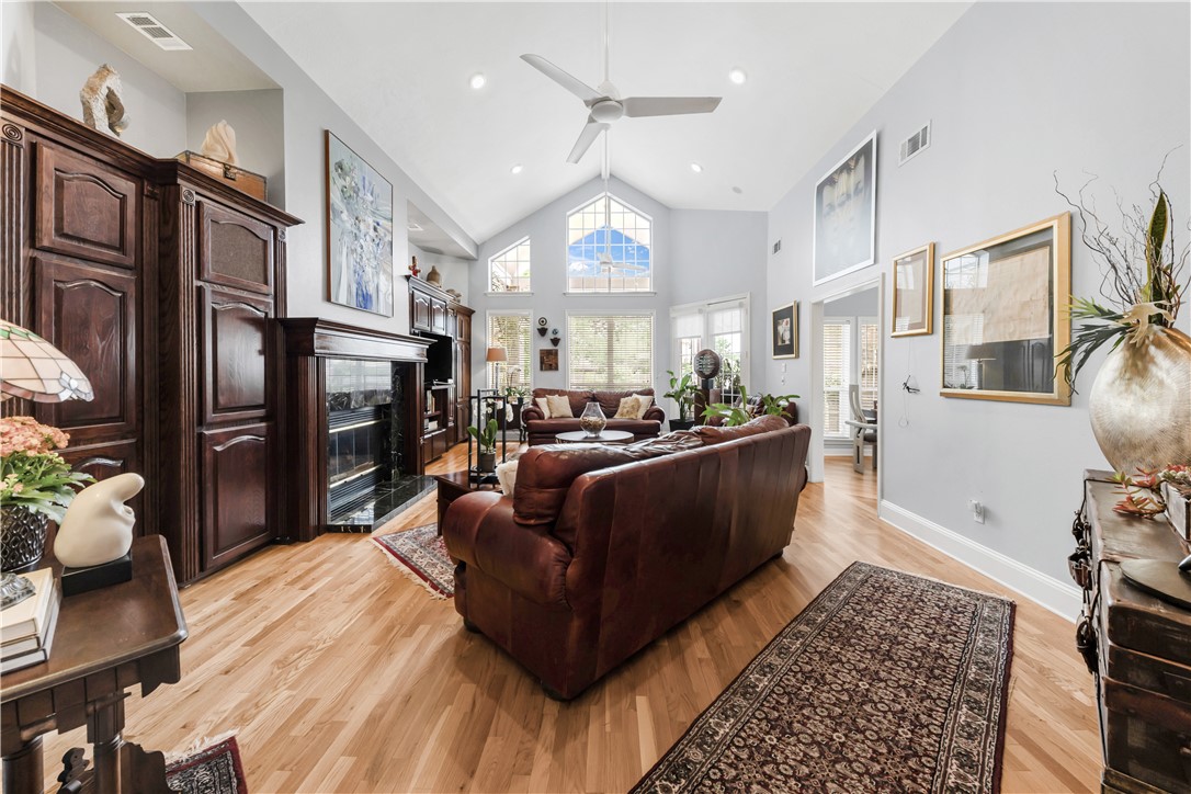 4900 Firestone Drive , College Station, TX, 77845 | 25005092 | Realty Texas LLC