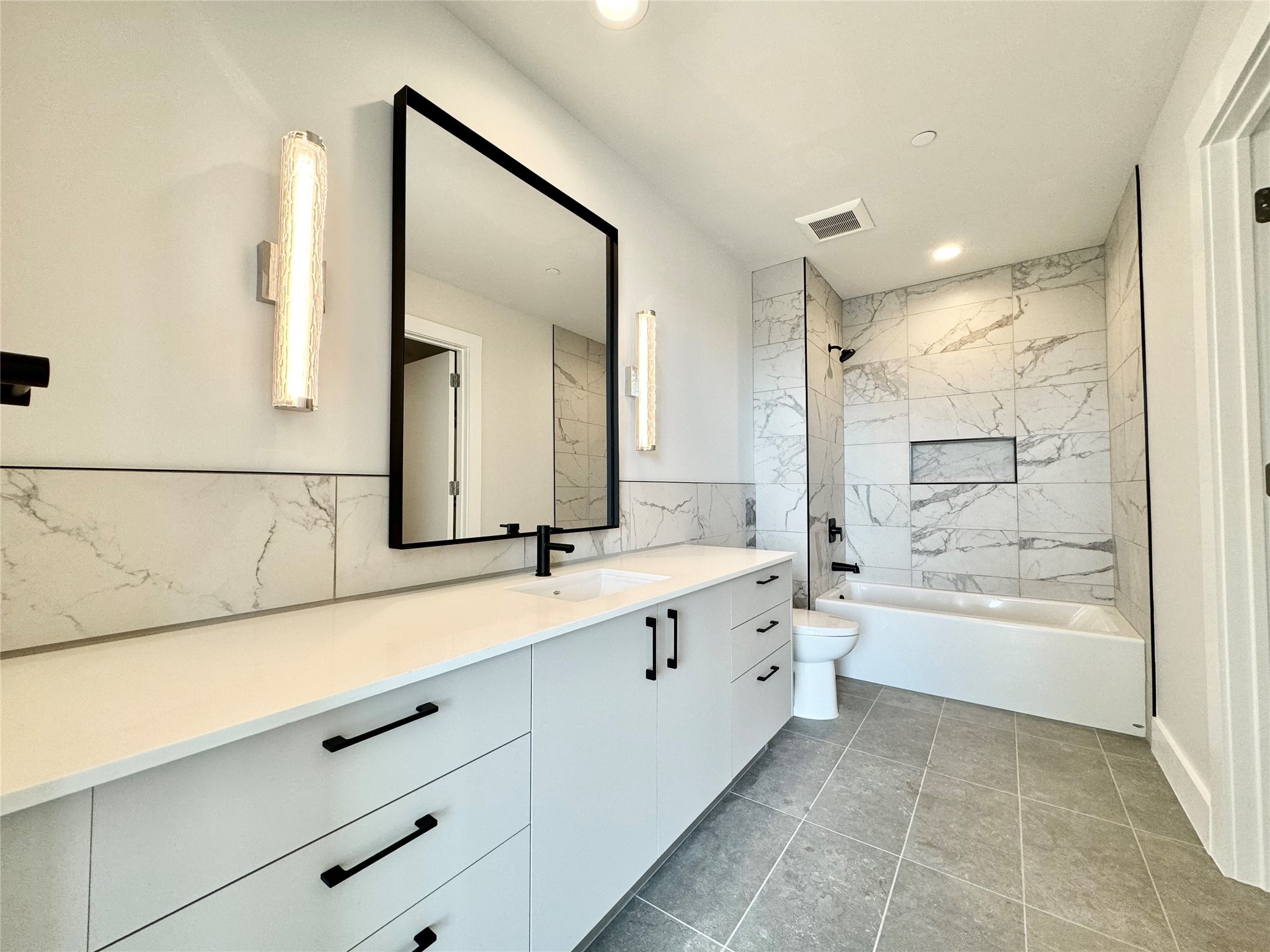 8111 Douglas Avenue 706 , Dallas, TX, 75225 | 20927342 | Realty Texas LLC