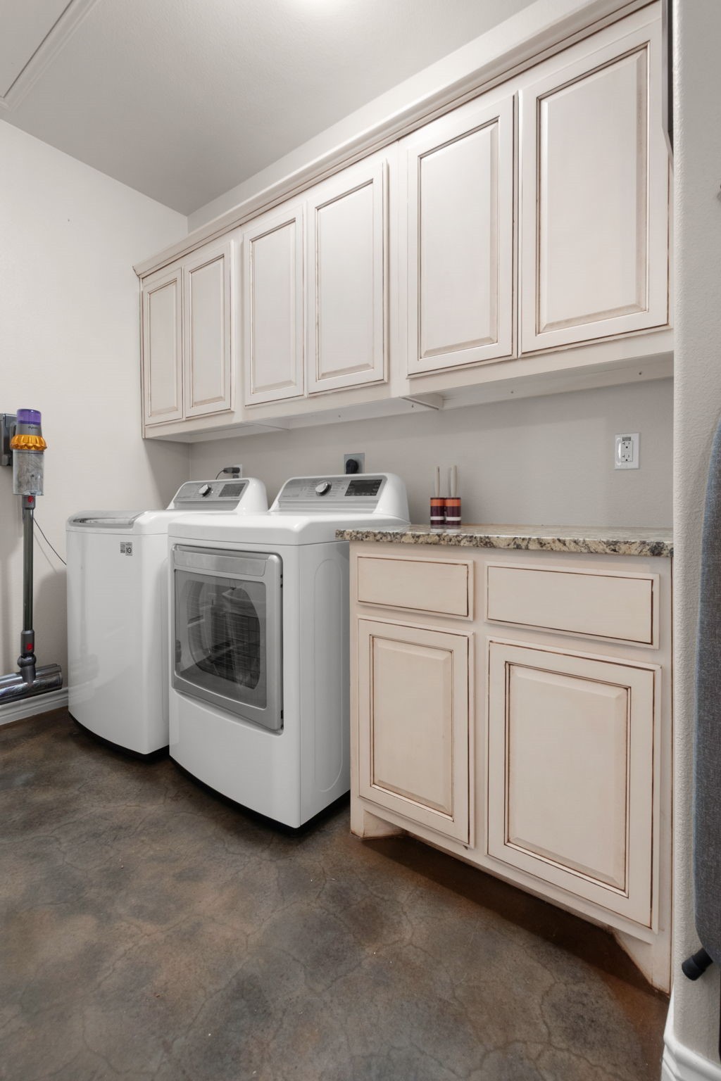 2498 County Road 2109 , Lometa, TX, 76853 | 66885458 | Realty Texas LLC