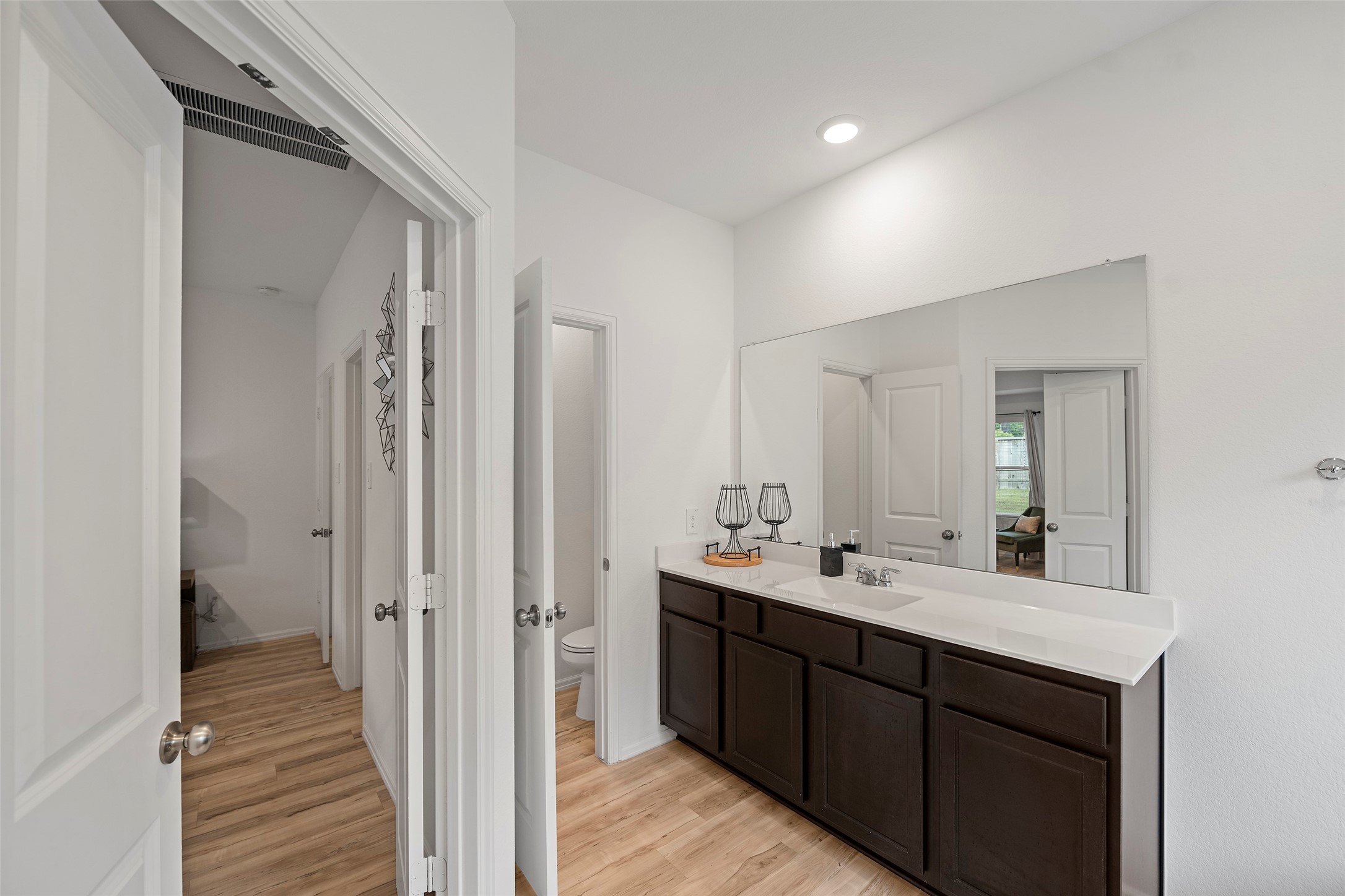908 Pickering Oak Row , Magnolia, TX, 77354 | 58383571 | Realty Texas LLC