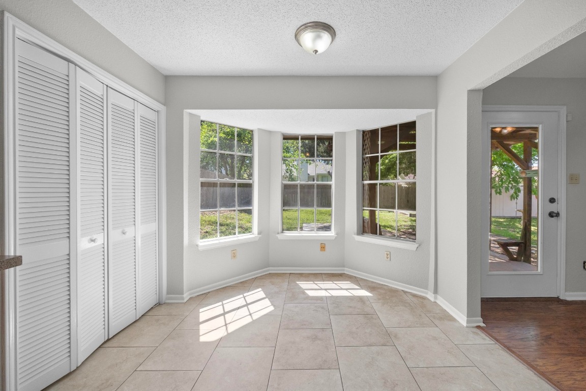 2304 Silver Spur , Round Rock, TX, 78681 | 7107863 | Realty Texas LLC