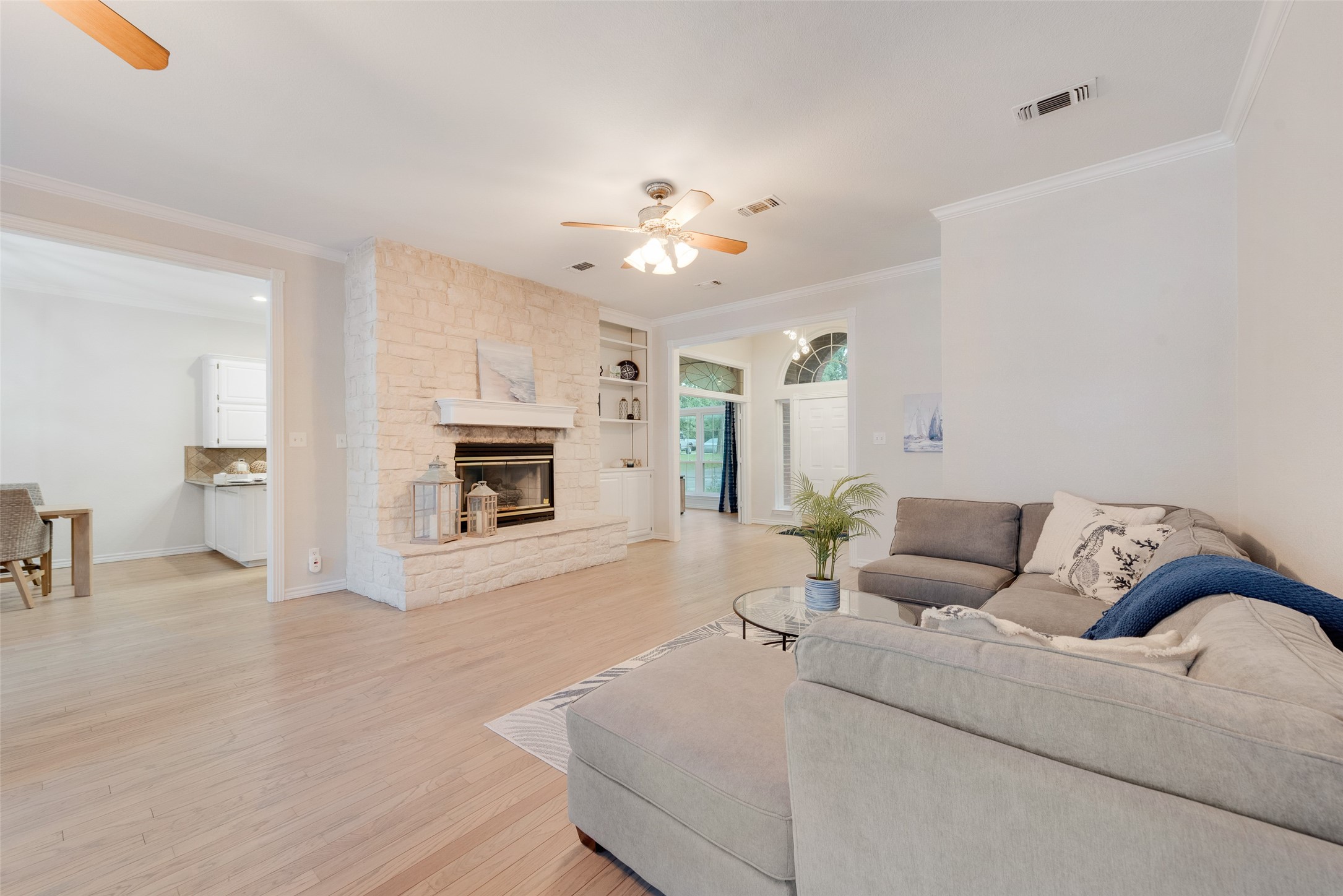 912 Kimbrough Road , Azle, TX, 76020 | 20926604 | Realty Texas LLC