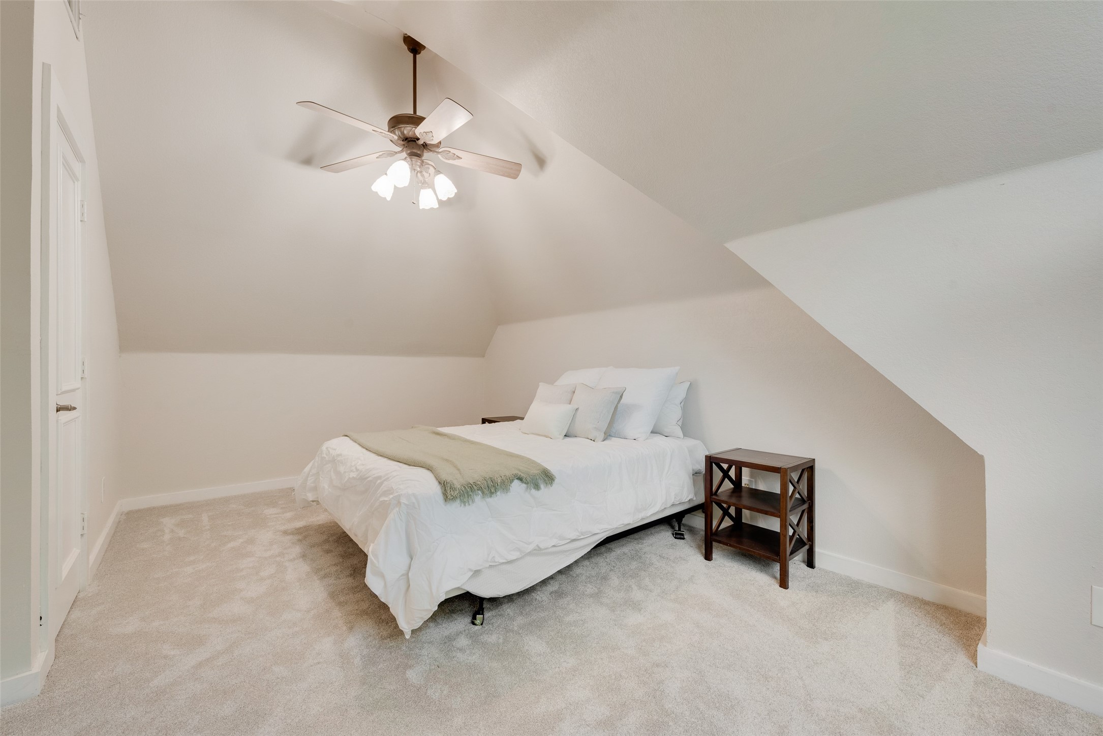 912 Kimbrough Road , Azle, TX, 76020 | 20926604 | Realty Texas LLC