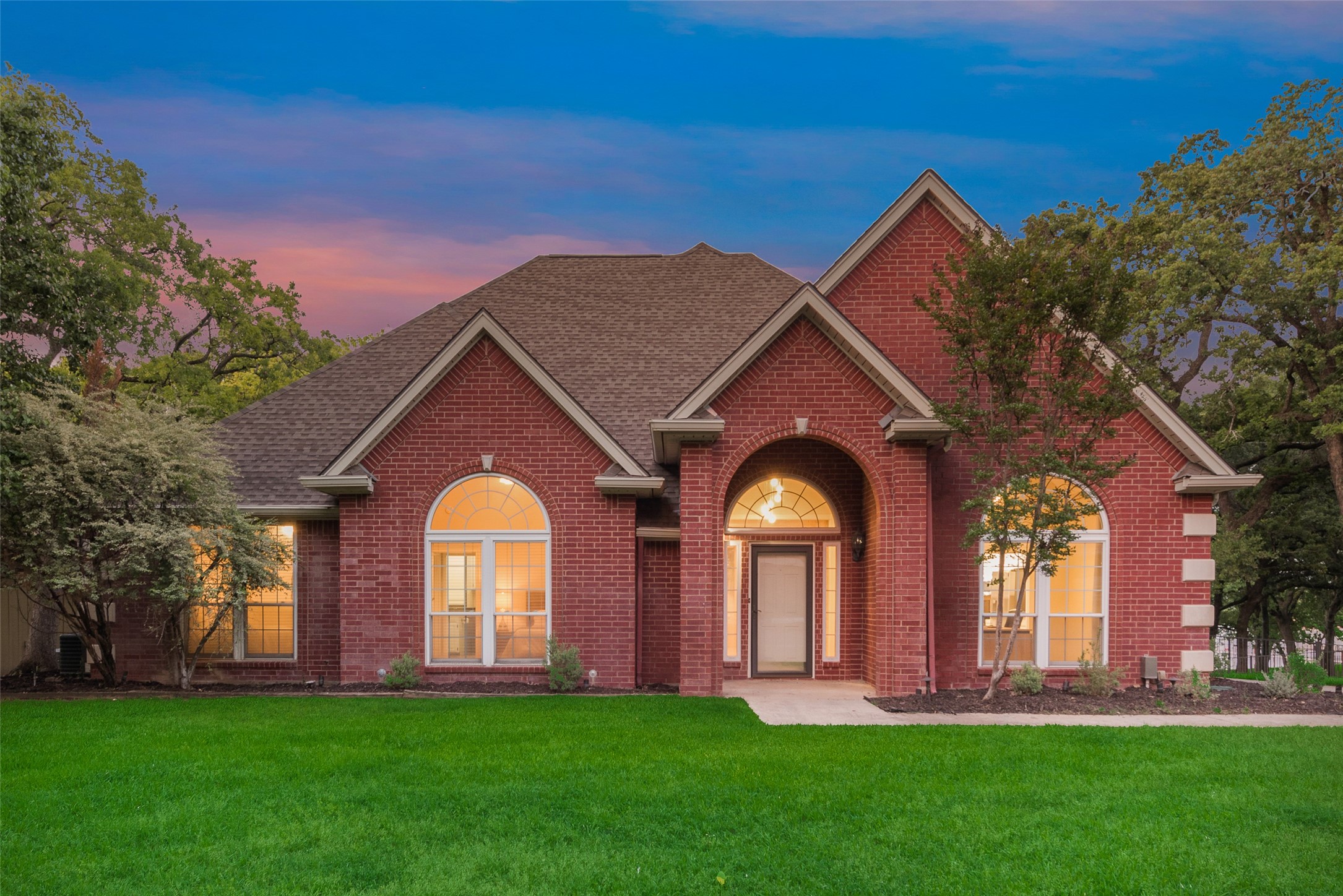 912 Kimbrough Road , Azle, TX, 76020 | 20926604 | Realty Texas LLC