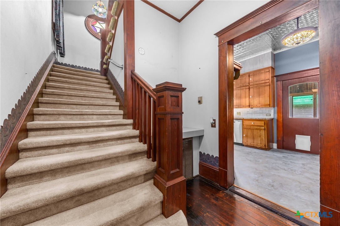 9 S Milam Street , Rogers, TX, 76569 | 579061 | Realty Texas LLC