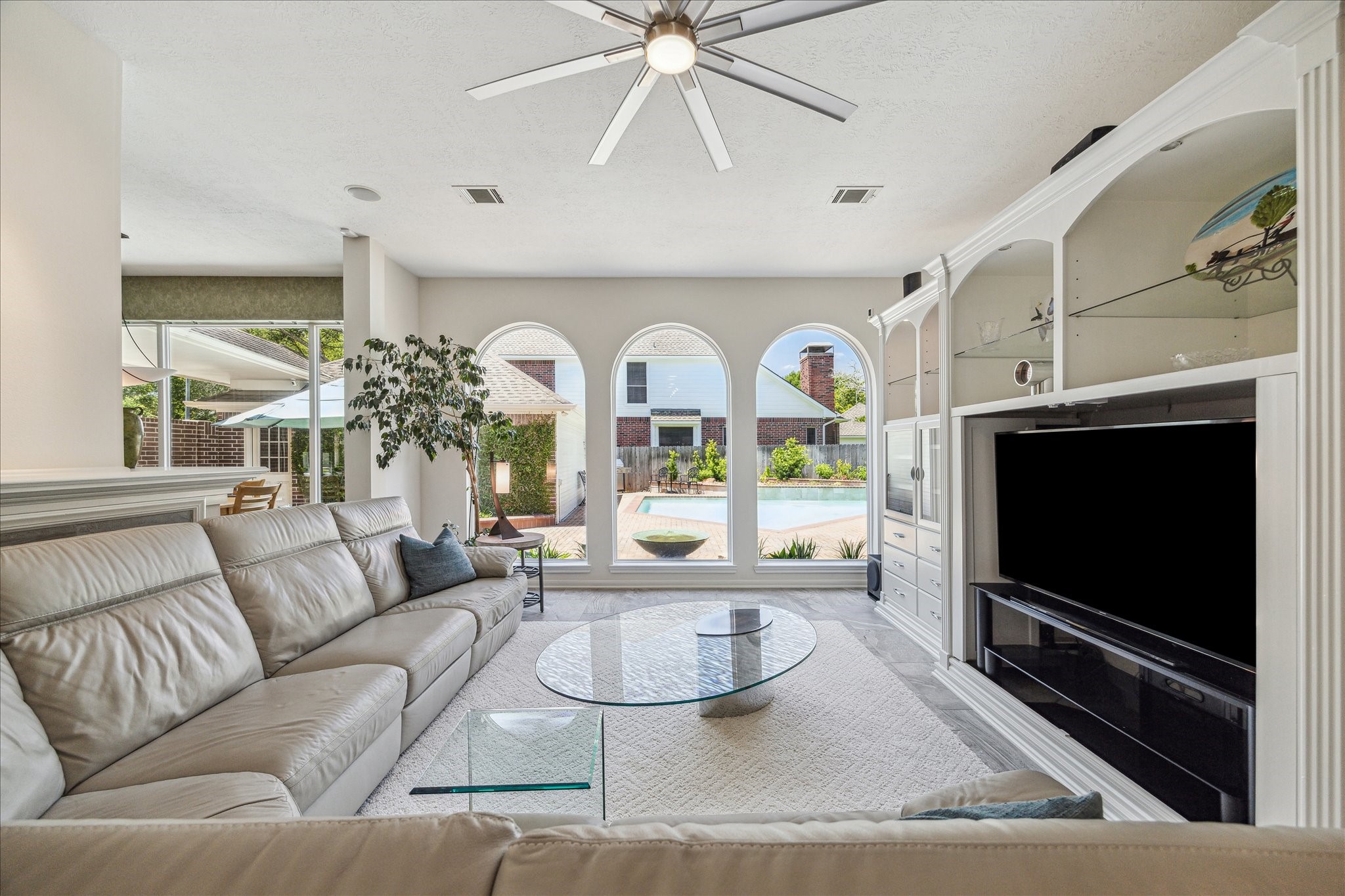 918 Whitby Court , Sugar Land, TX, 77479 | 5627623 | Realty Texas LLC