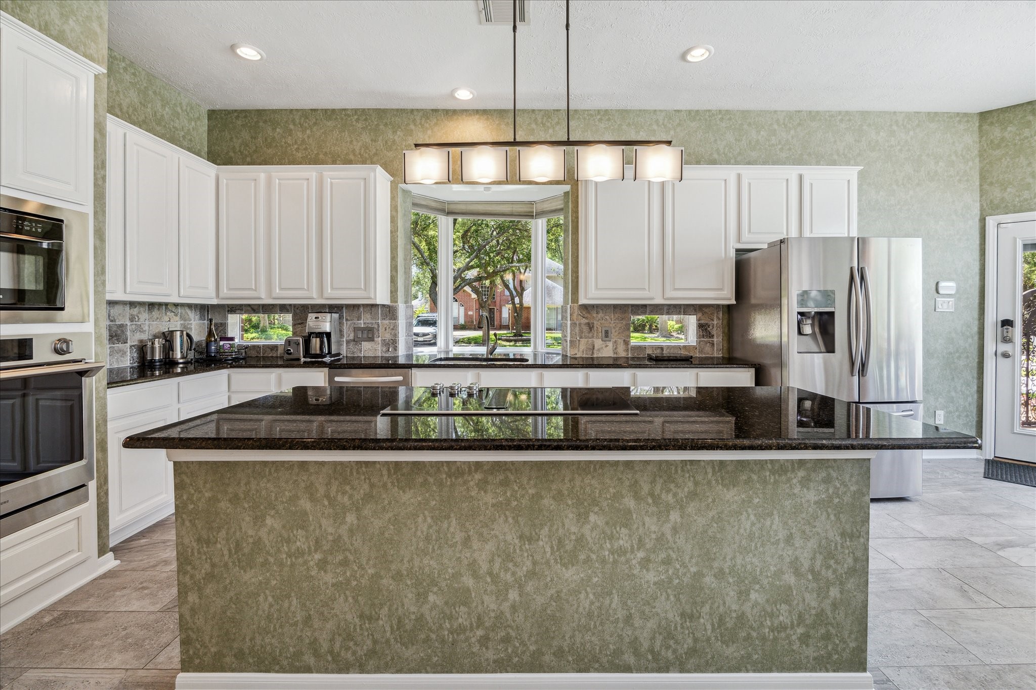 918 Whitby Court , Sugar Land, TX, 77479 | 5627623 | Realty Texas LLC