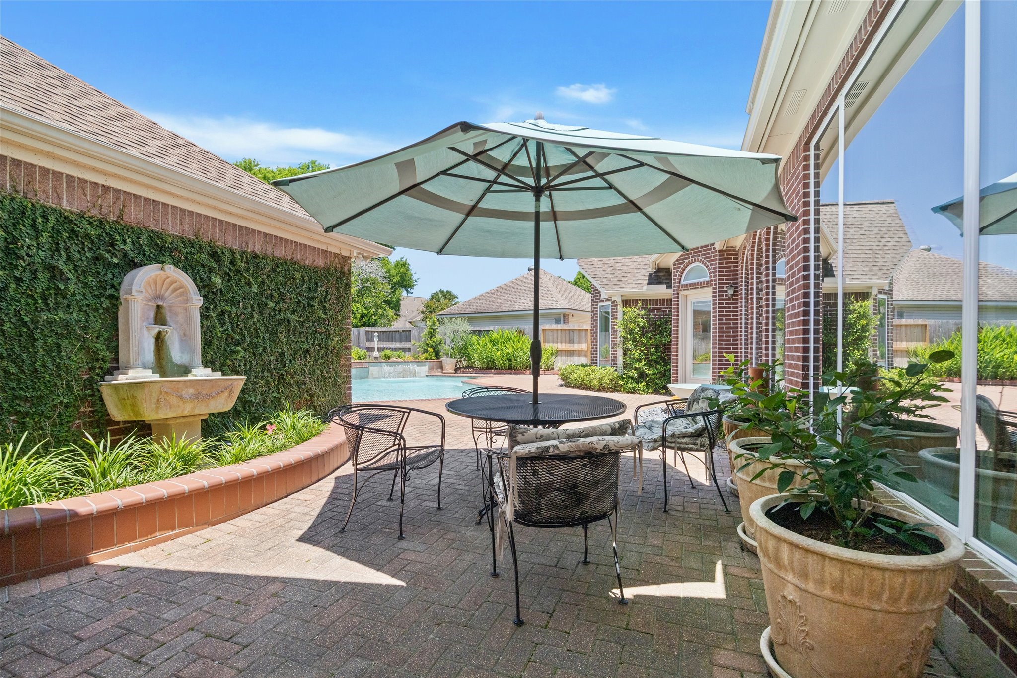 918 Whitby Court , Sugar Land, TX, 77479 | 5627623 | Realty Texas LLC