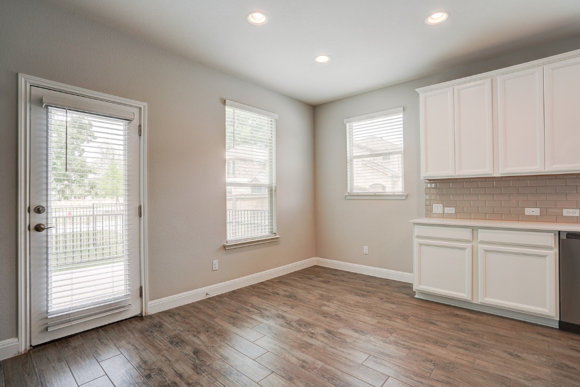 1050 Kenney Fort Crossing 8 , Round Rock, TX, 78665 | 3944679 | Realty Texas LLC