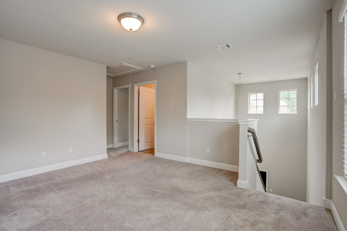1050 Kenney Fort Crossing 8 , Round Rock, TX, 78665 | 3944679 | Realty Texas LLC