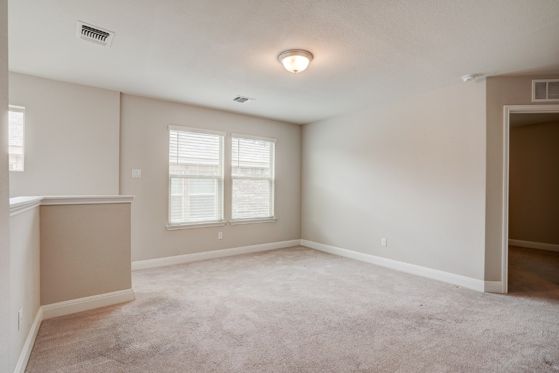 1050 Kenney Fort Crossing 8 , Round Rock, TX, 78665 | 3944679 | Realty Texas LLC