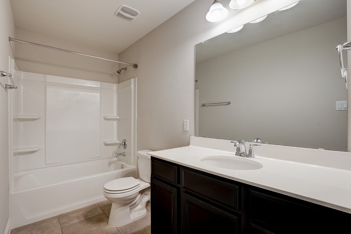1050 Kenney Fort Crossing 8 , Round Rock, TX, 78665 | 3944679 | Realty Texas LLC
