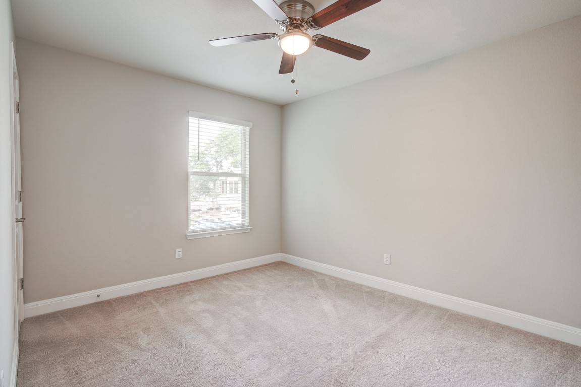 1050 Kenney Fort Crossing 8 , Round Rock, TX, 78665 | 3944679 | Realty Texas LLC