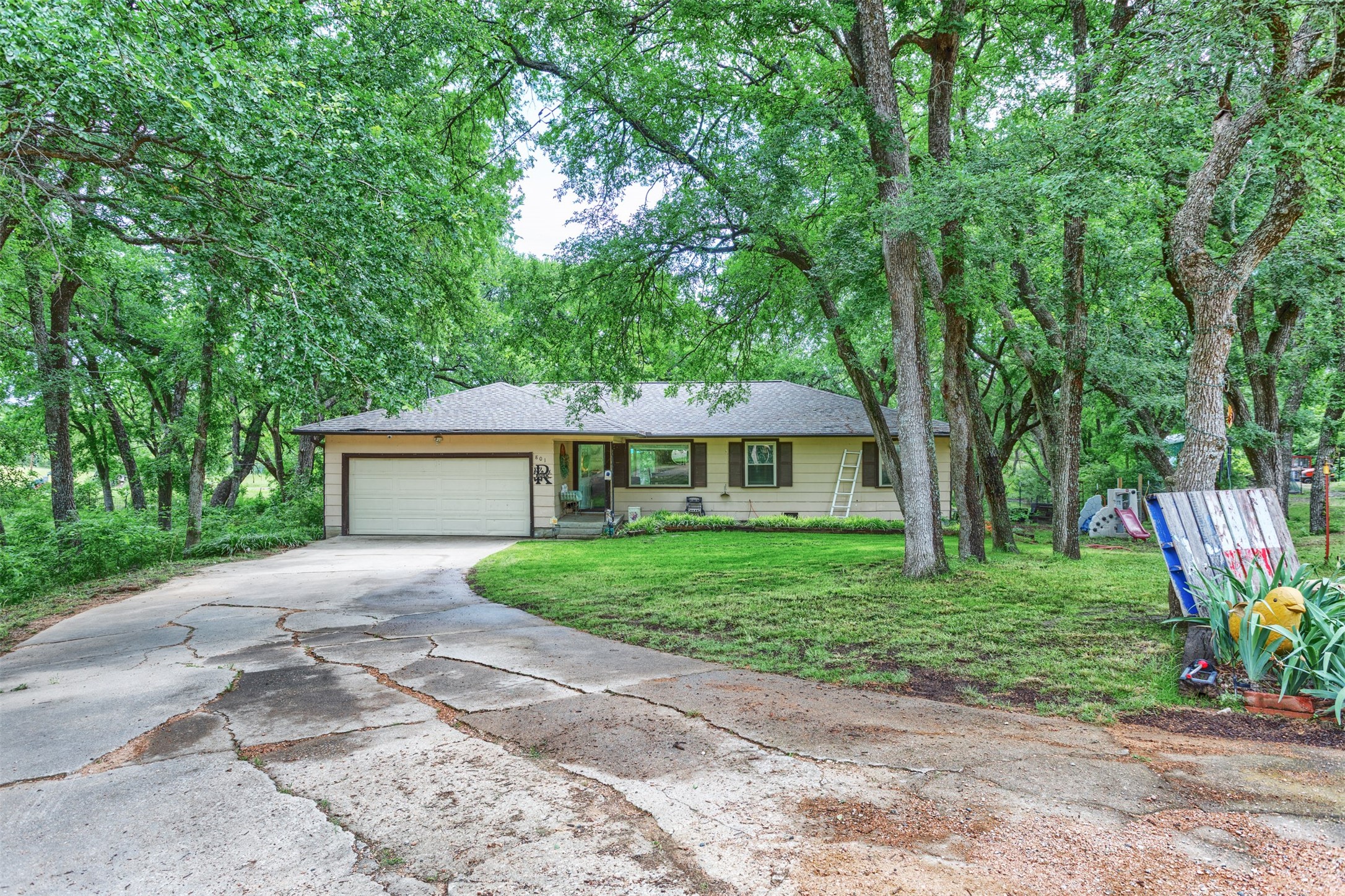 801 Dalton Drive , Princeton, TX, 75407 | 20928040 | Realty Texas LLC