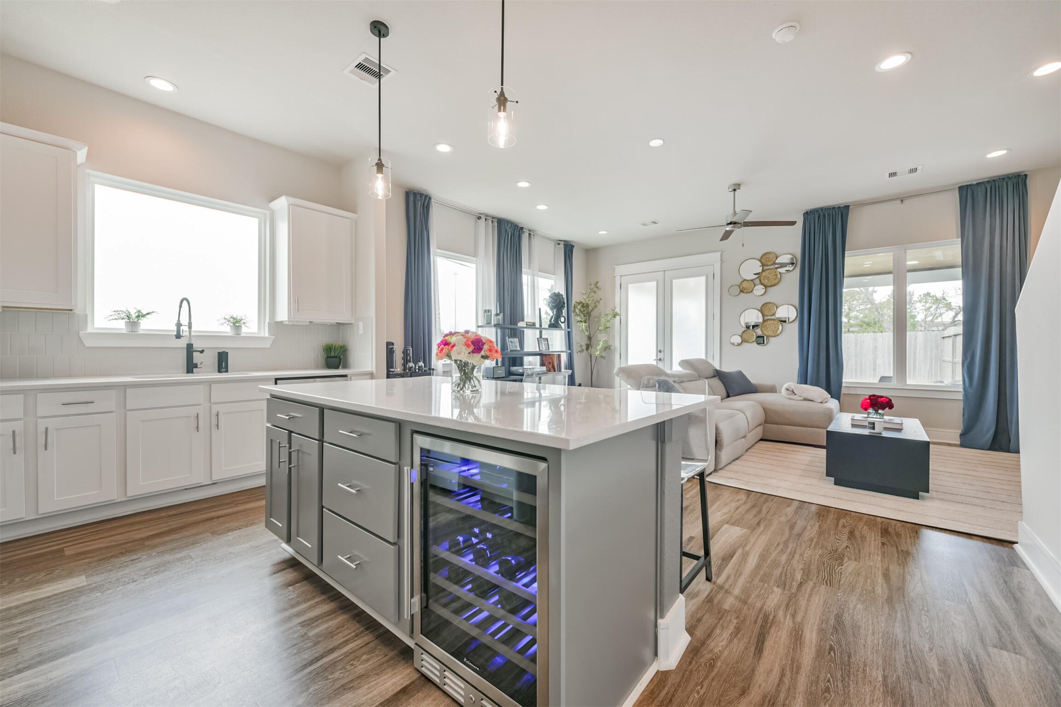 2503 Des Chaumes Street , Houston, TX, 77026 | 18298440 | Realty Texas LLC