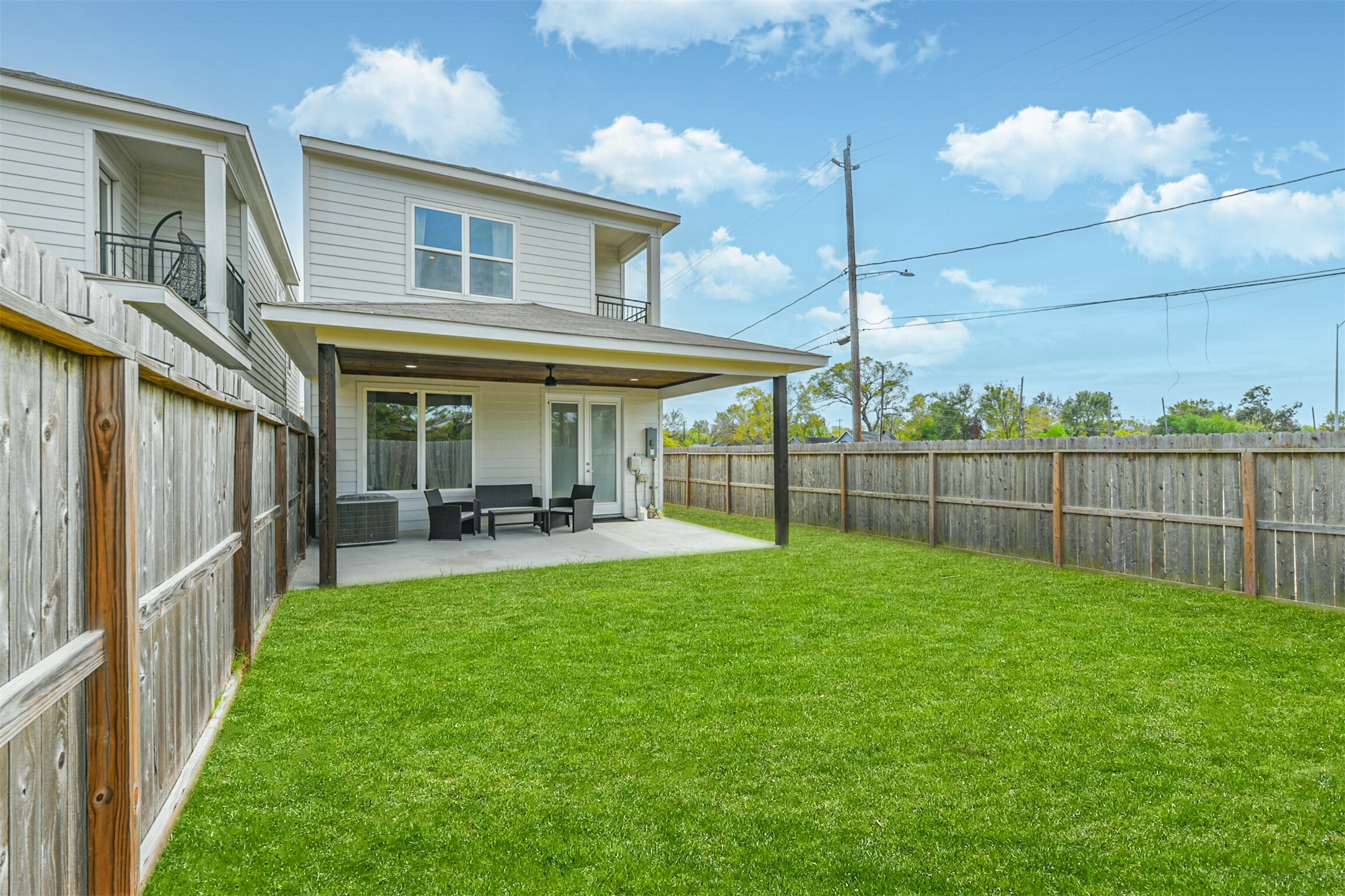 2503 Des Chaumes Street , Houston, TX, 77026 | 18298440 | Realty Texas LLC