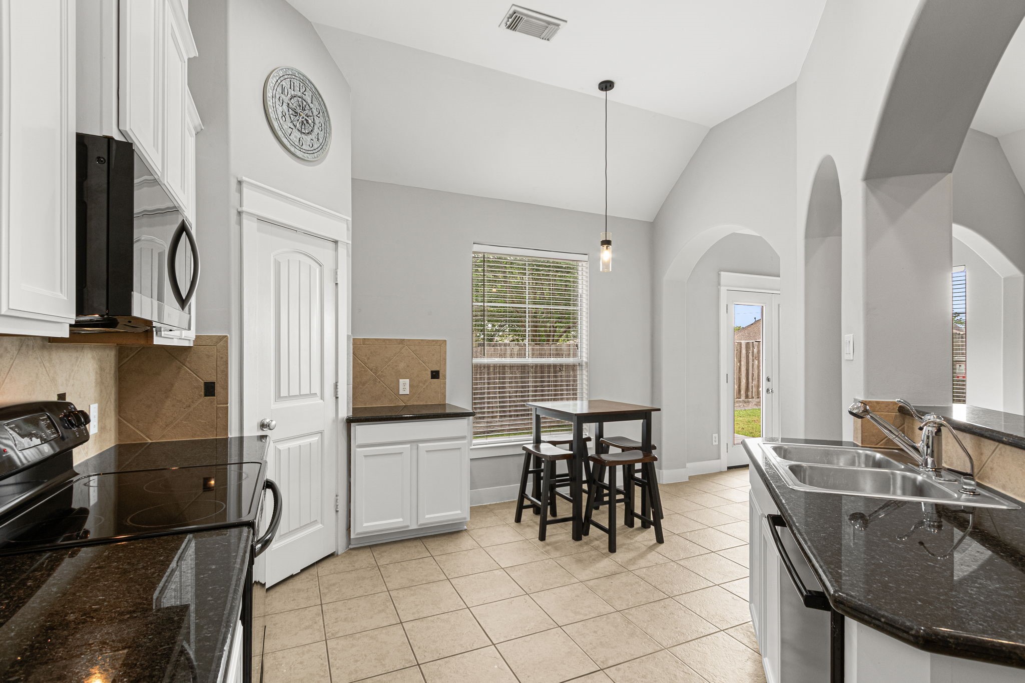2800 Seaside Drive , Seabrook, TX, 77586 | 58659993 | Realty Texas LLC
