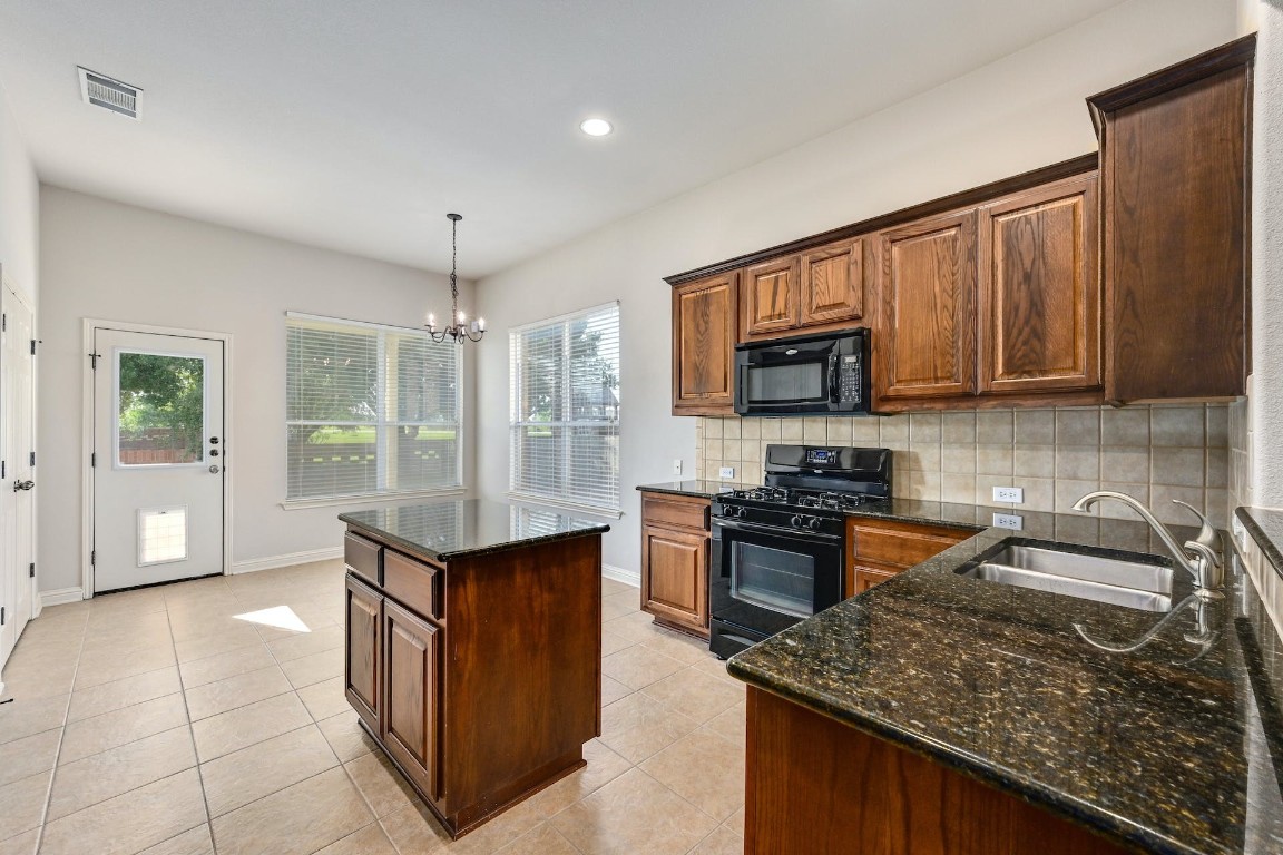 1809 Hidden Springs Path , Round Rock, TX, 78665 | 2337763 | Realty Texas LLC