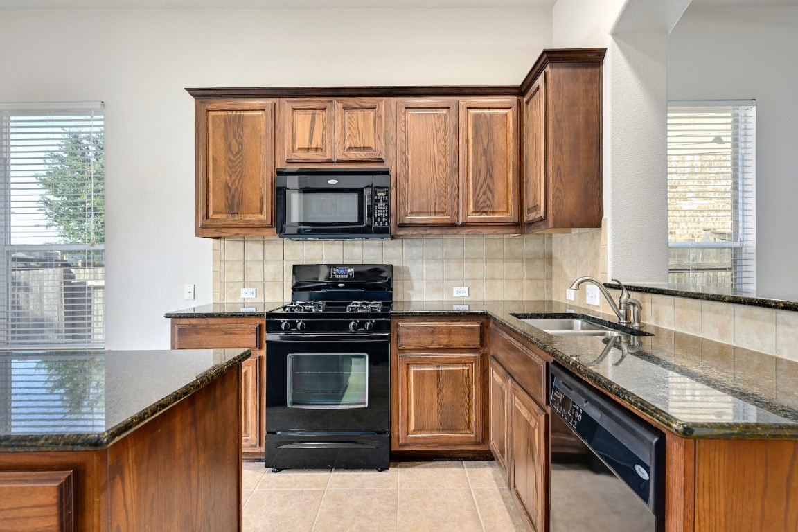 1809 Hidden Springs Path , Round Rock, TX, 78665 | 2337763 | Realty Texas LLC