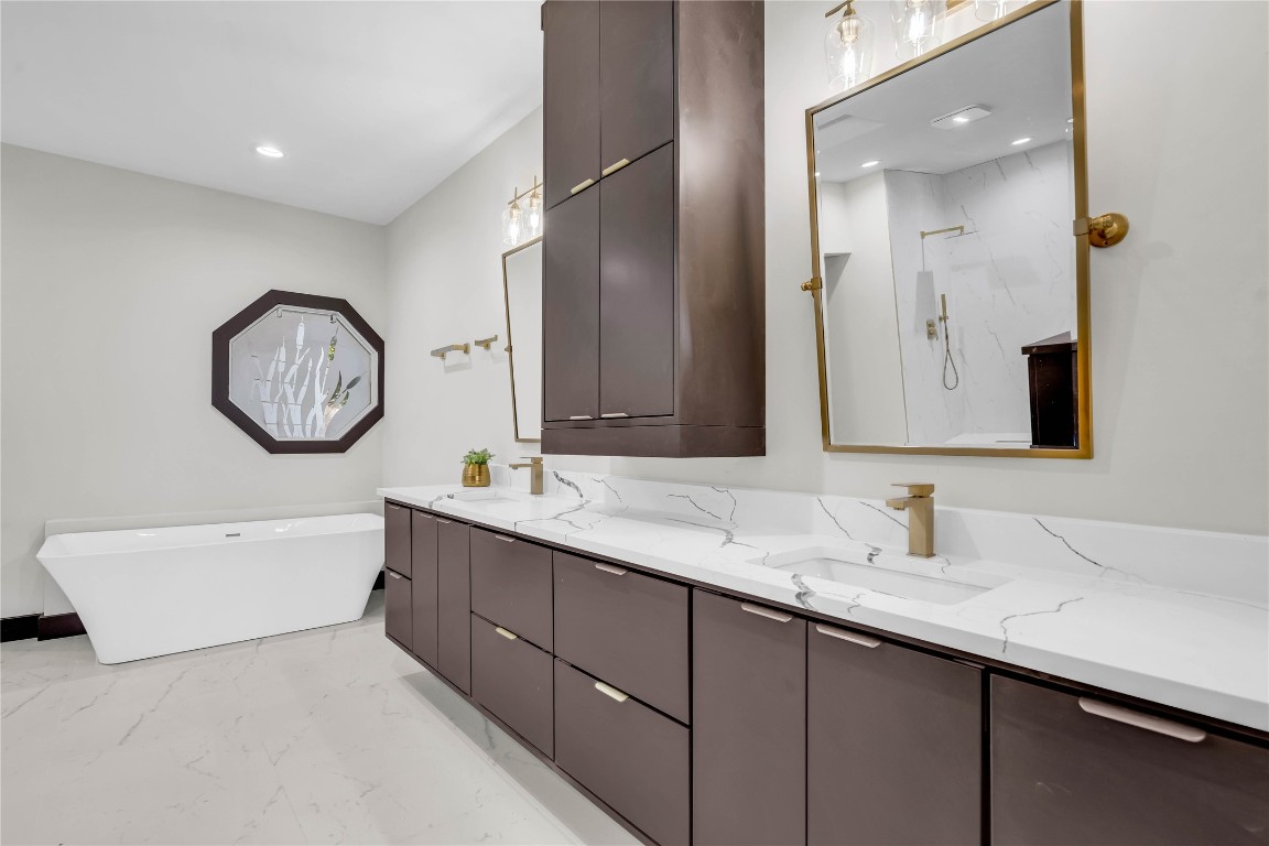 112 Paragon Court , Lakeway, TX, 78734 | 7998794 | Realty Texas LLC