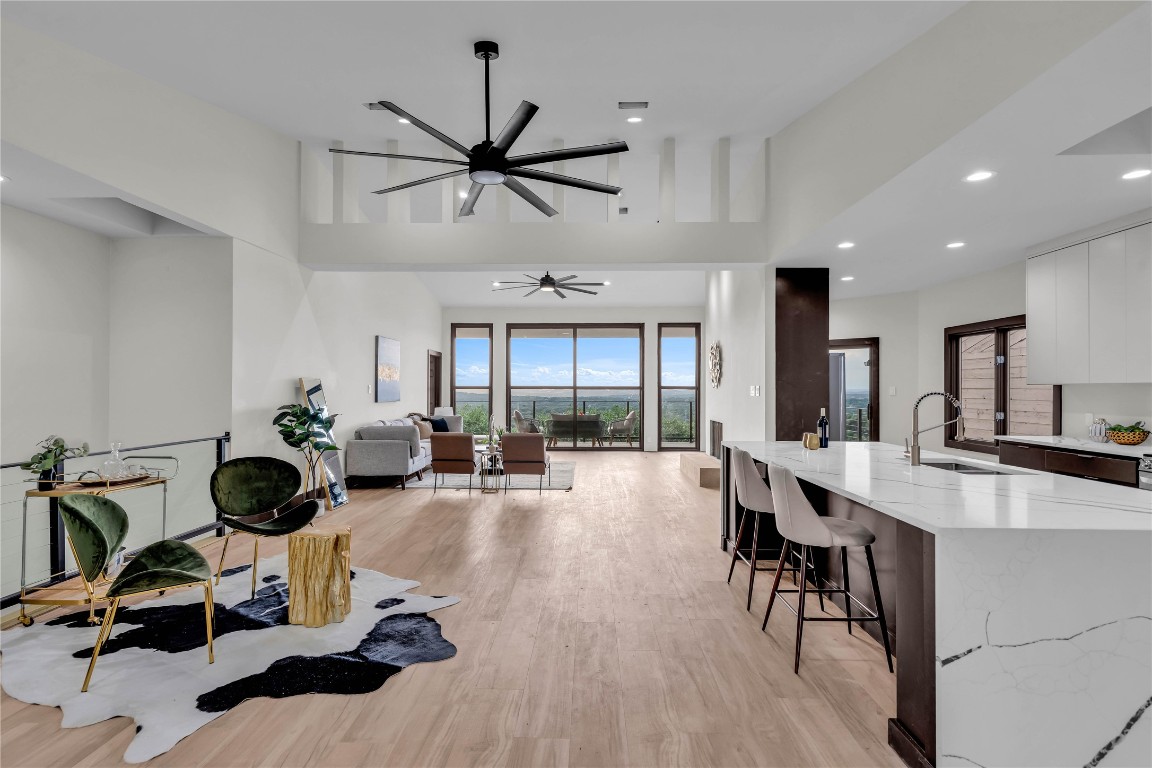 112 Paragon Court , Lakeway, TX, 78734 | 7998794 | Realty Texas LLC