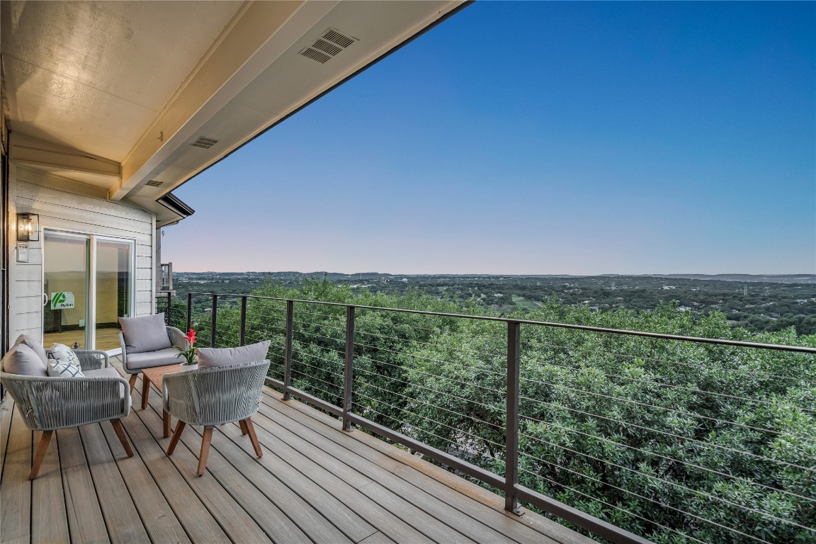 112 Paragon Court , Lakeway, TX, 78734 | 7998794 | Realty Texas LLC