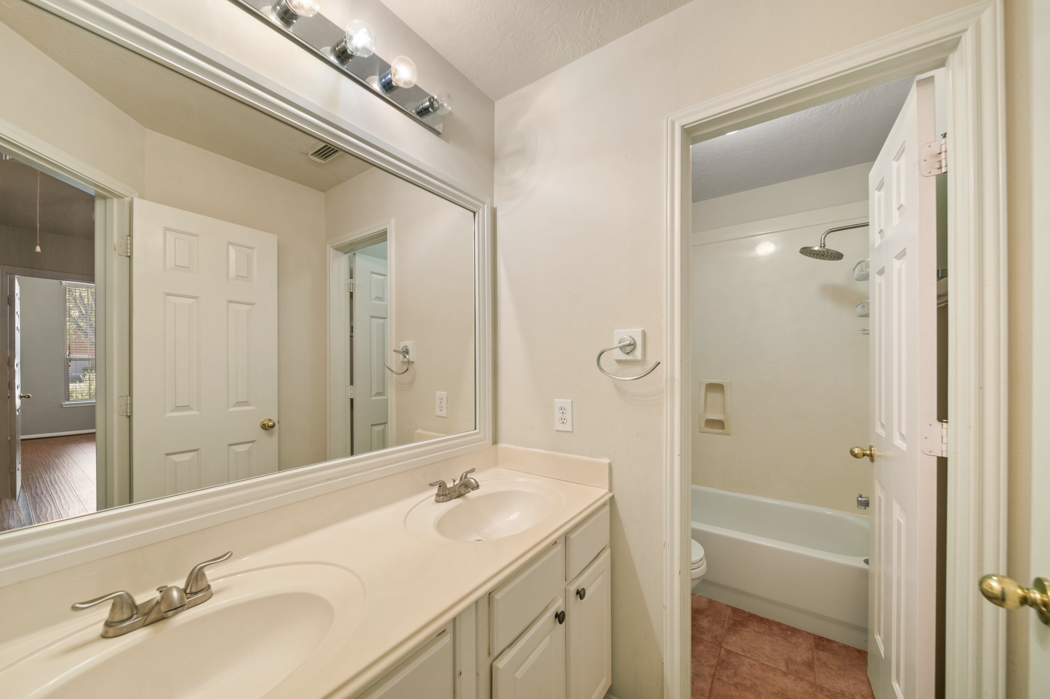 11110 Cliffrose Court , Houston, TX, 77089 | 9621055 | Realty Texas LLC